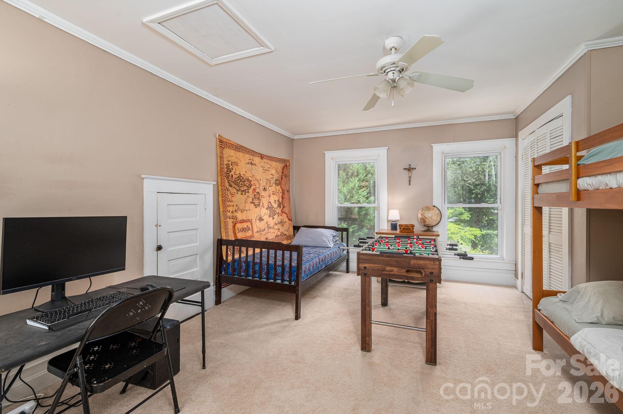 306 W Old Post Road — Cherryville