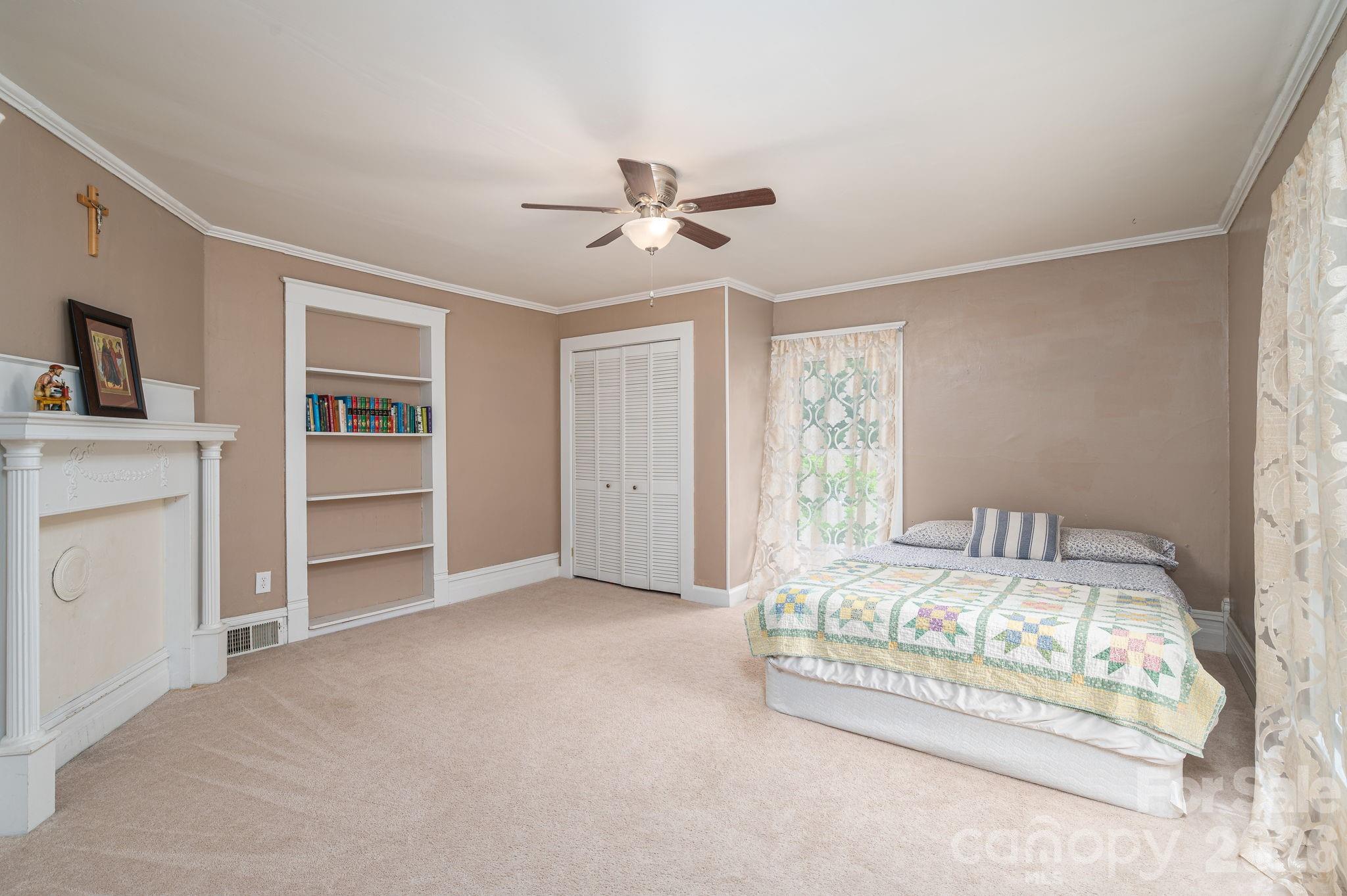 306 W Old Post Road — Cherryville