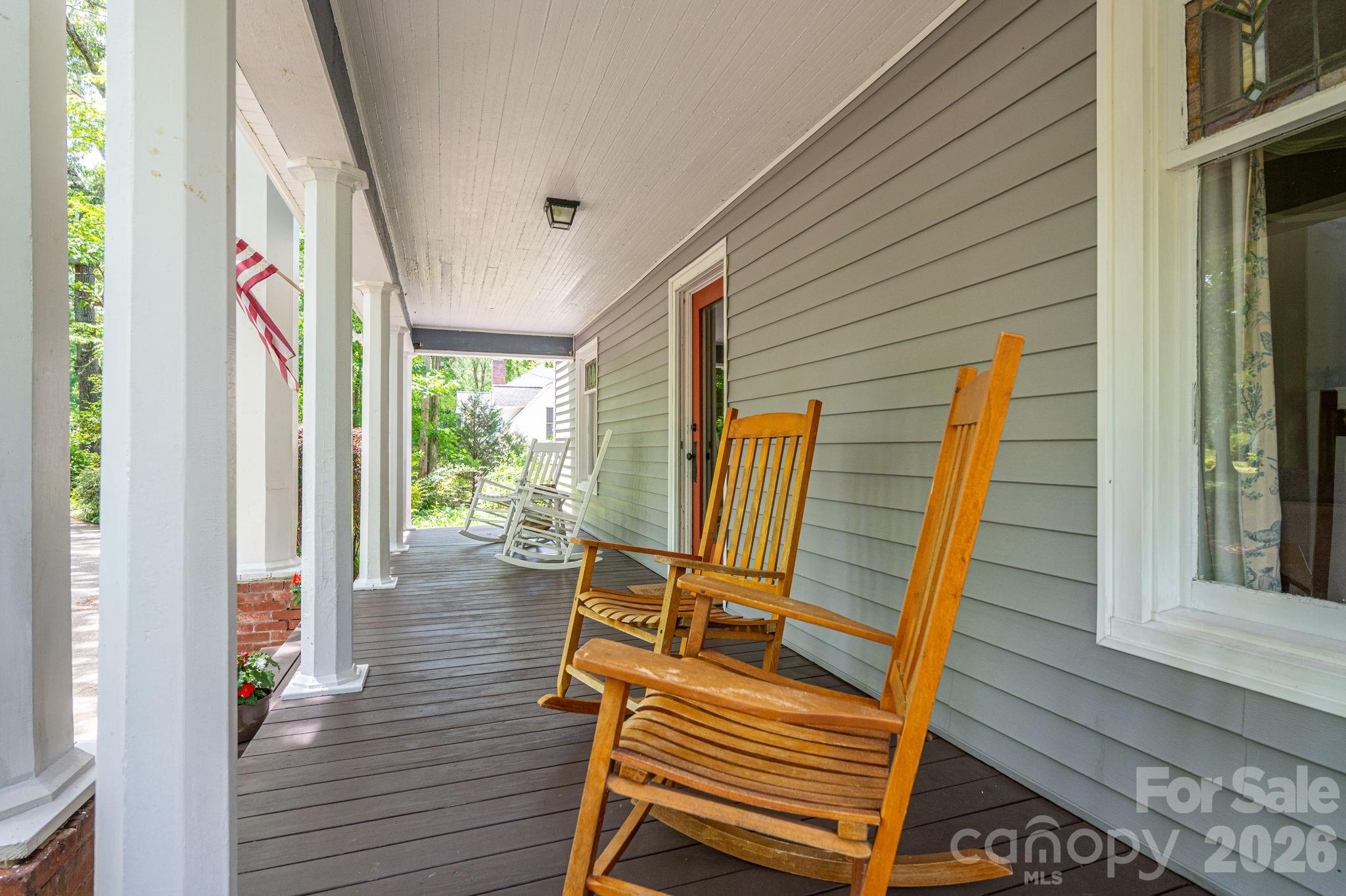 306 W Old Post Road — Cherryville