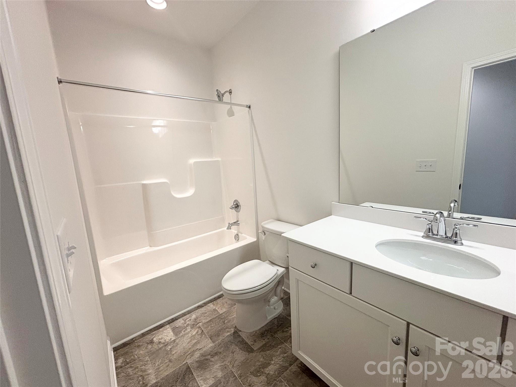 527 Oleander Street — Mount Pleasant