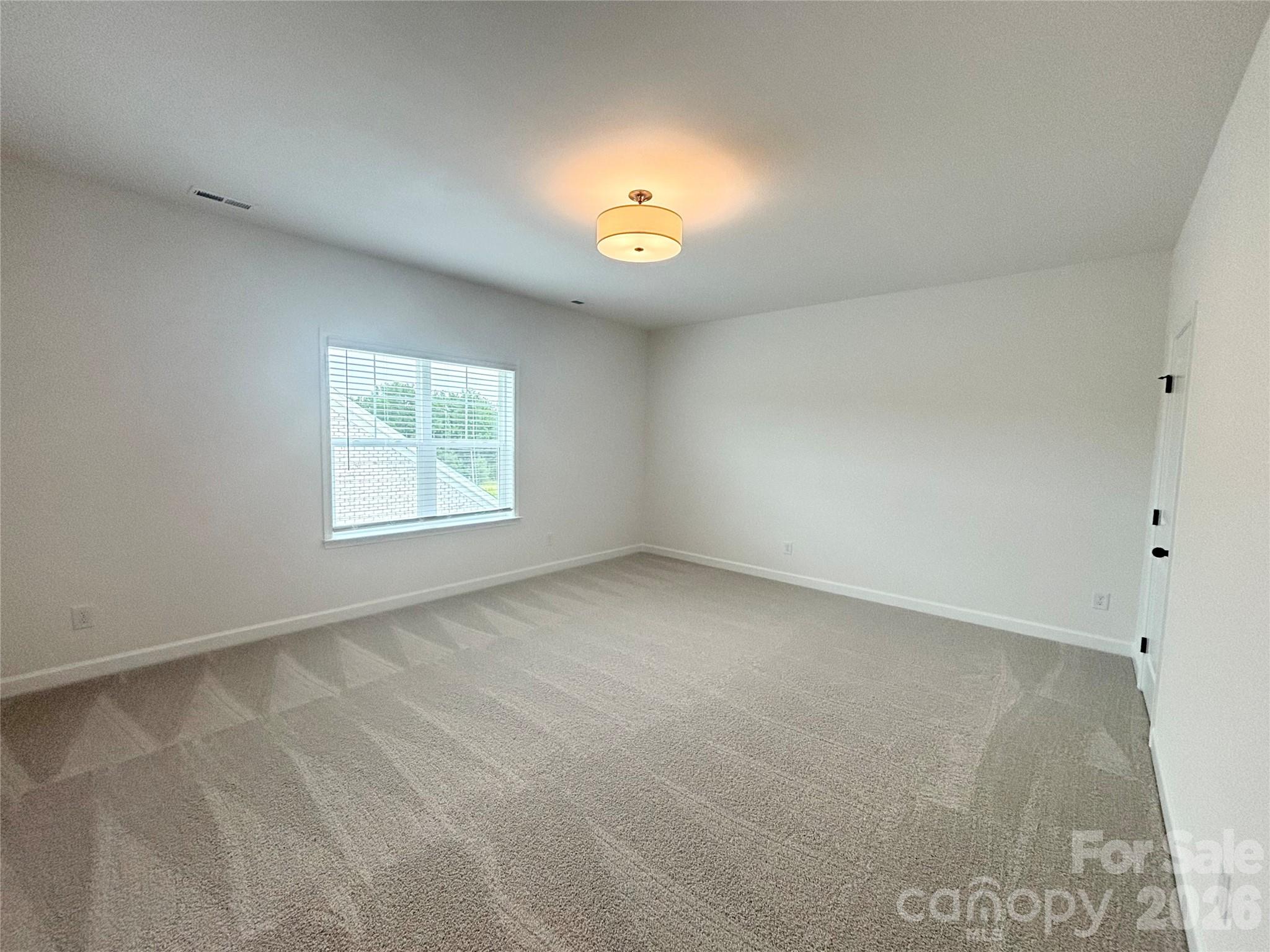 527 Oleander Street — Mount Pleasant