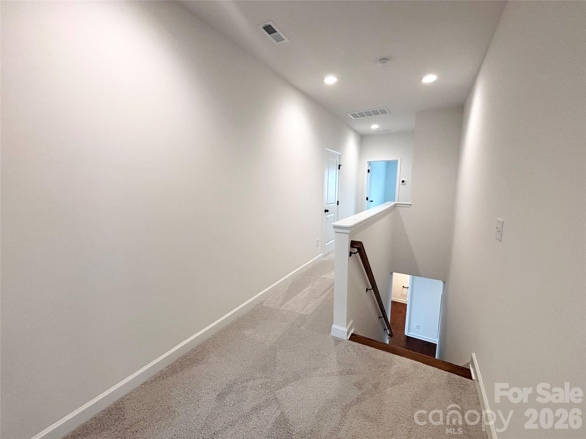 527 Oleander Street — Mount Pleasant