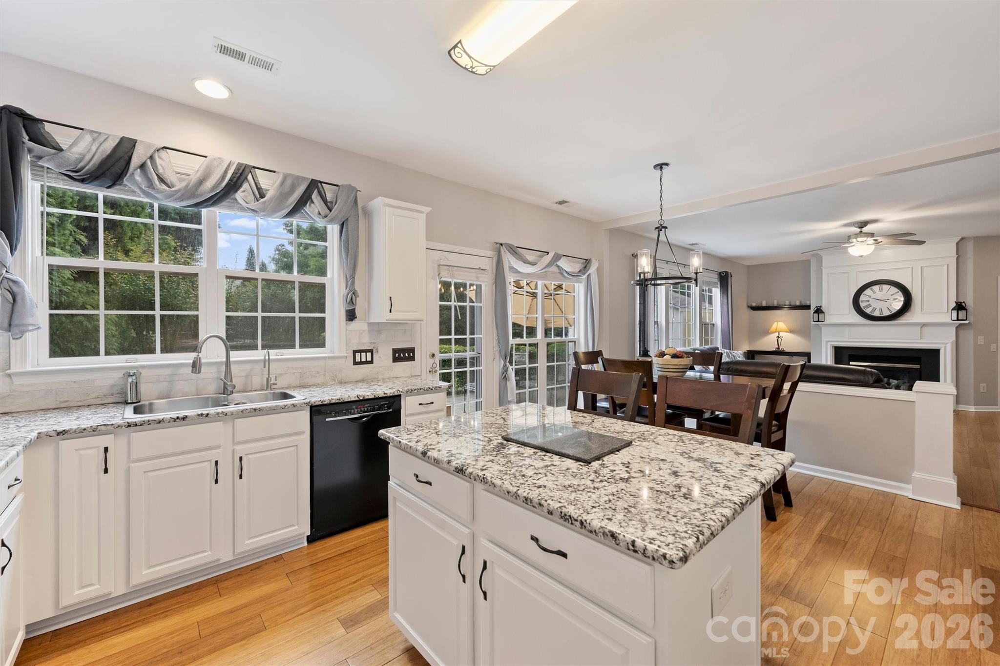 9610 Garland Court — Charlotte