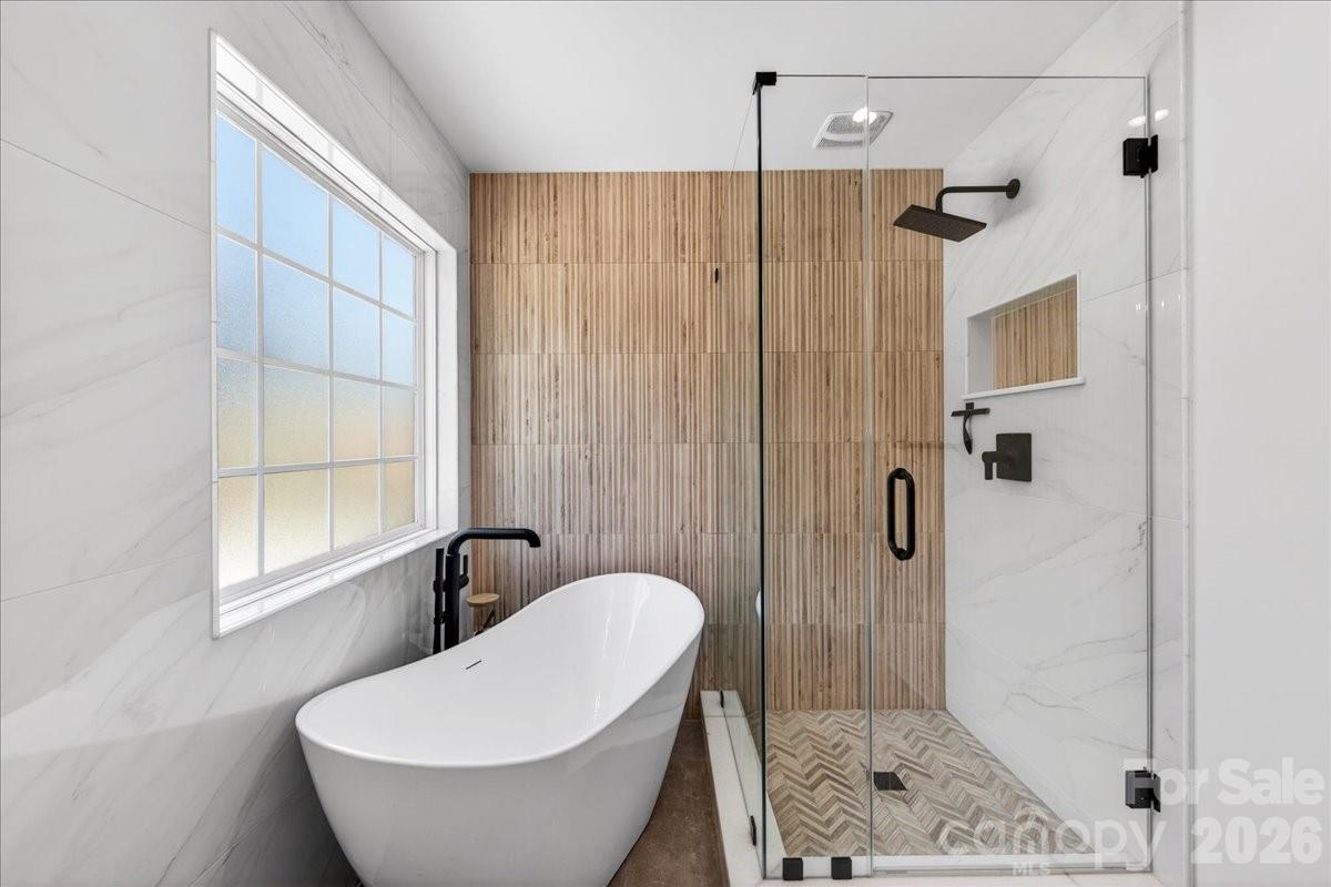 1511 Abbey Court — Belmont