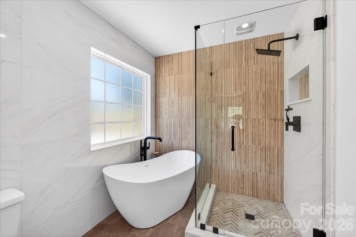 1511 Abbey Court — Belmont