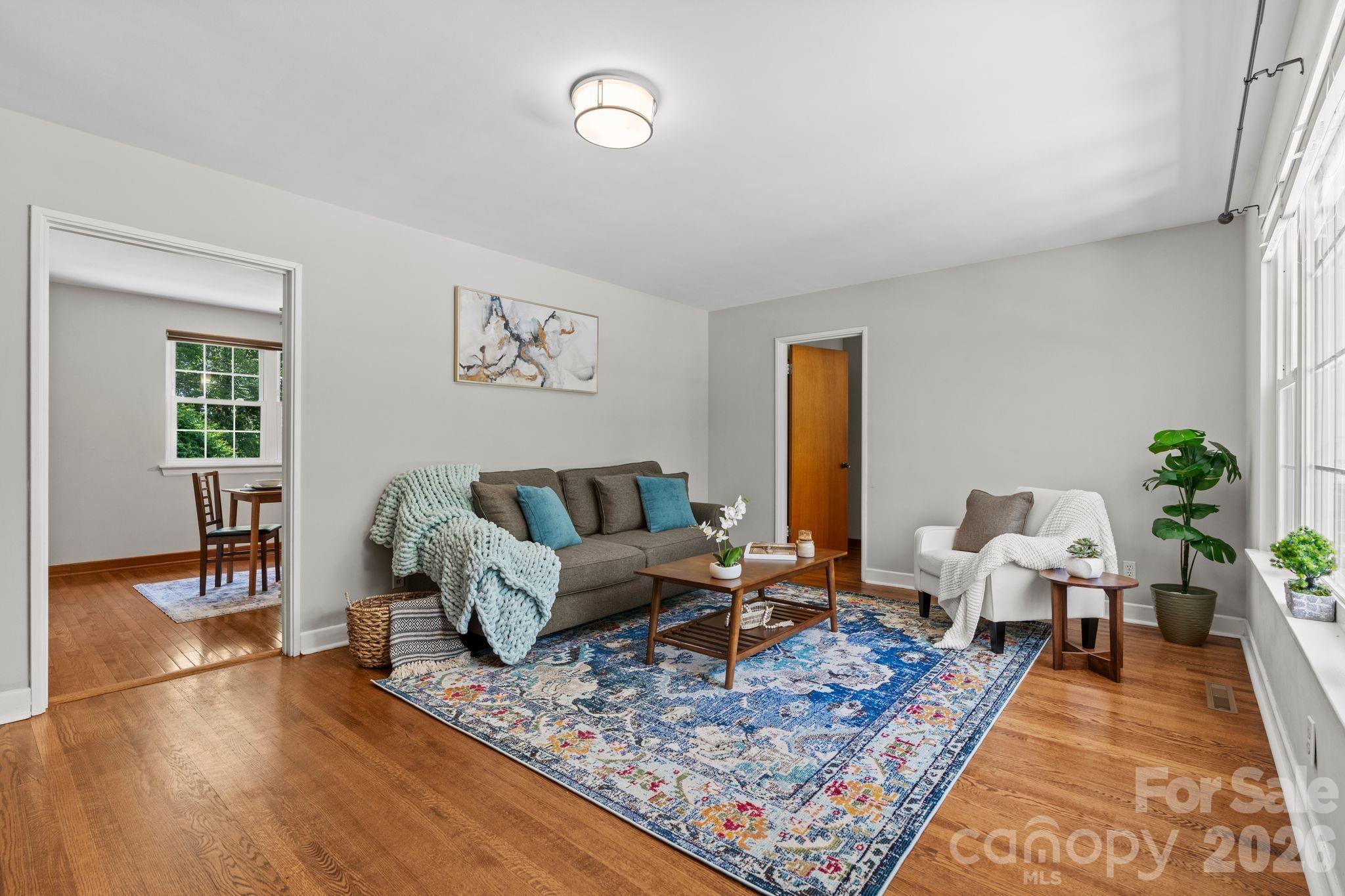 107 Appledore Avenue — Hendersonville