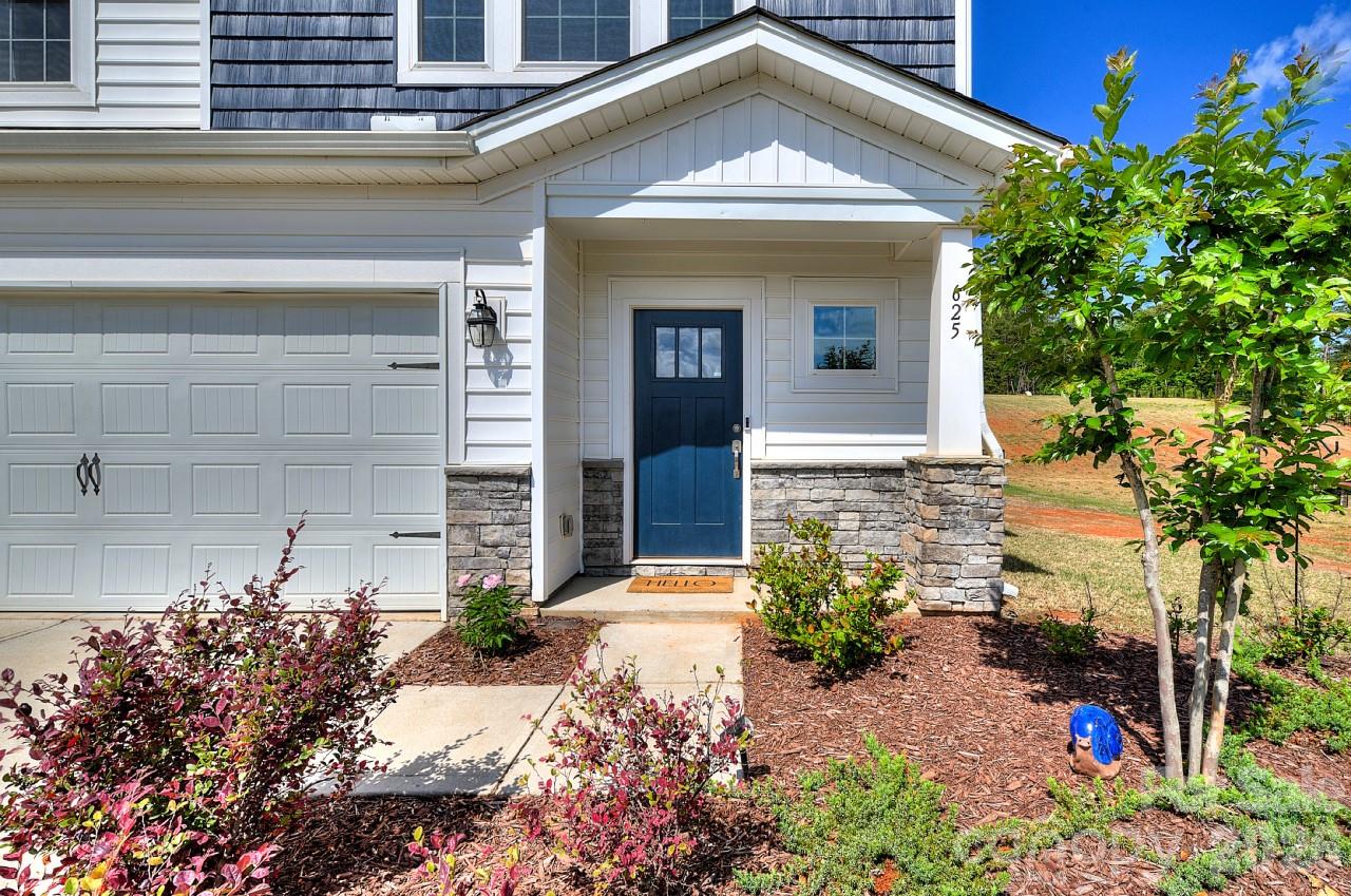 625 Morning Meadows Drive — Inman