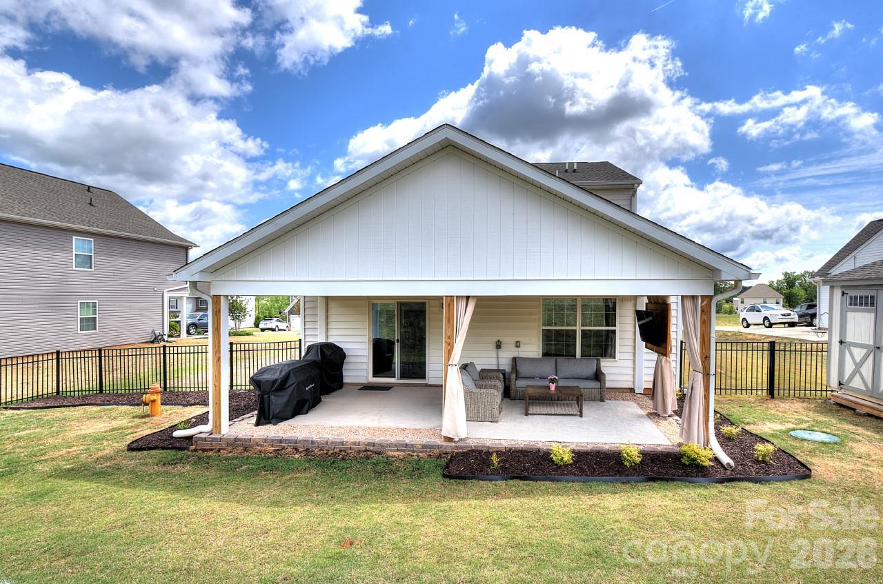625 Morning Meadows Drive — Inman