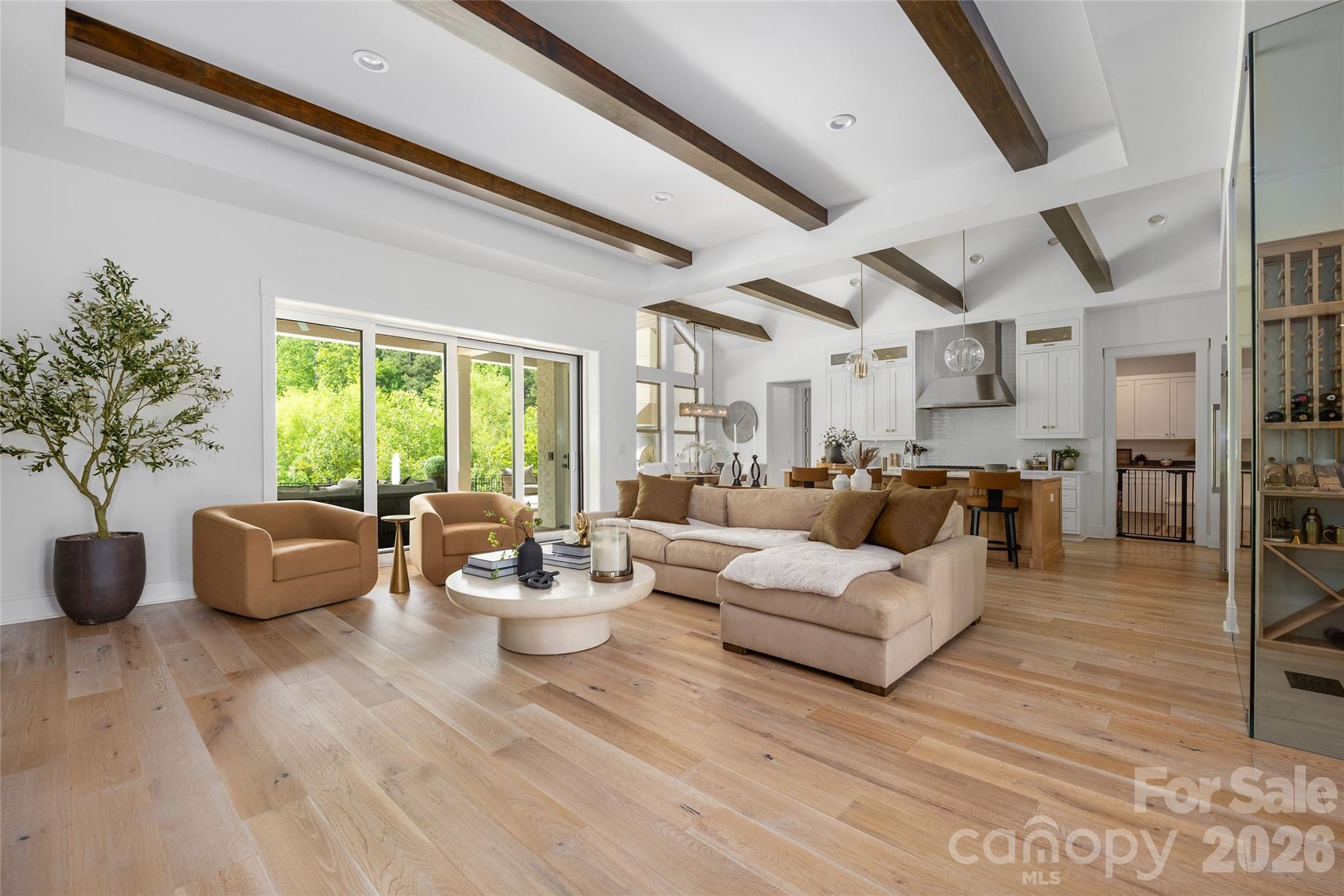 10201 Laurier Lane — Huntersville
