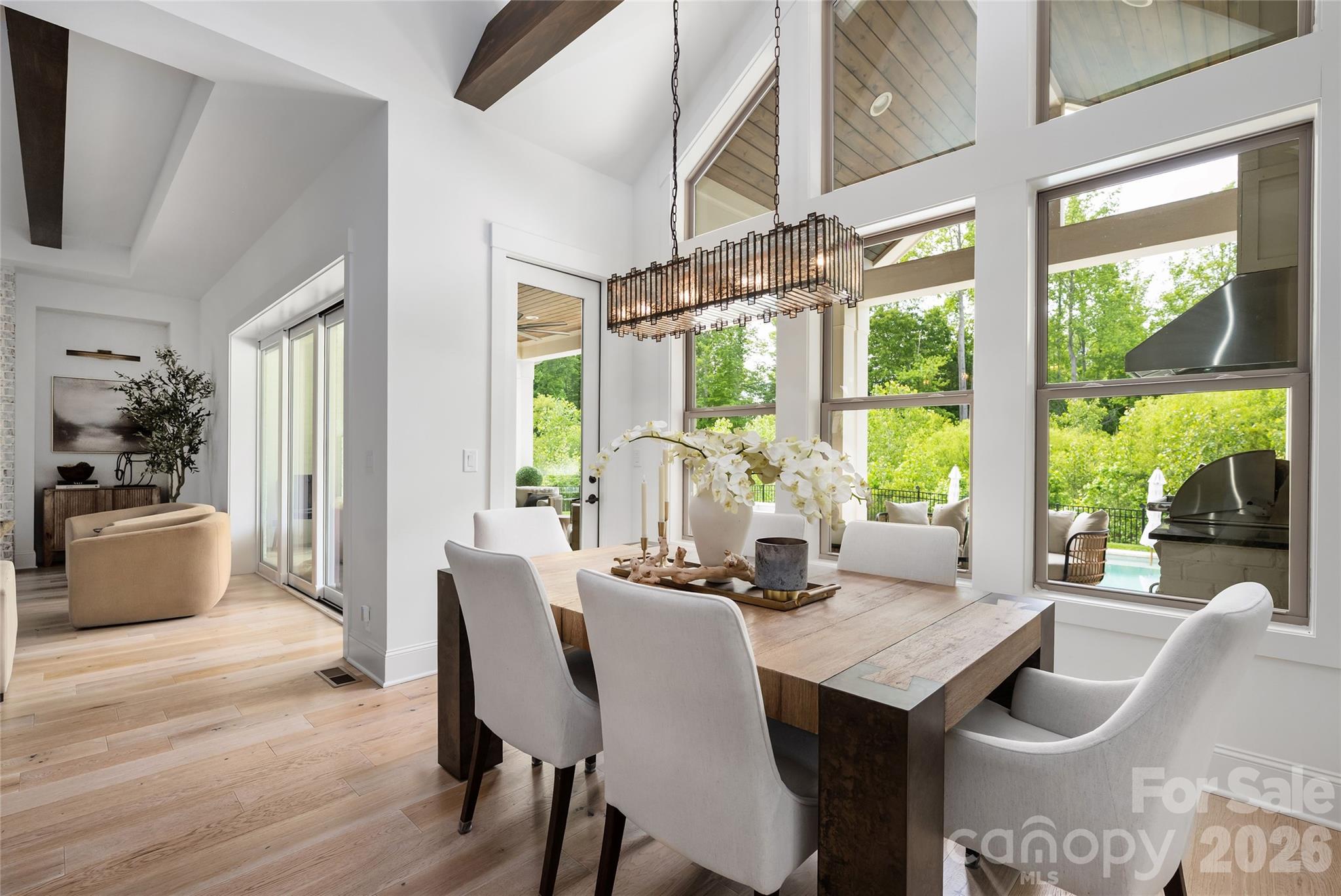 10201 Laurier Lane — Huntersville