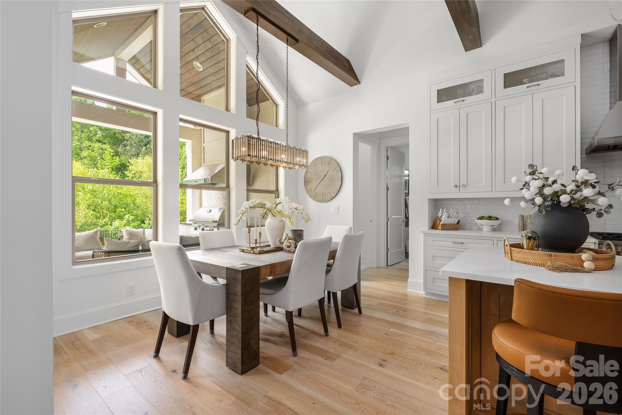 10201 Laurier Lane — Huntersville