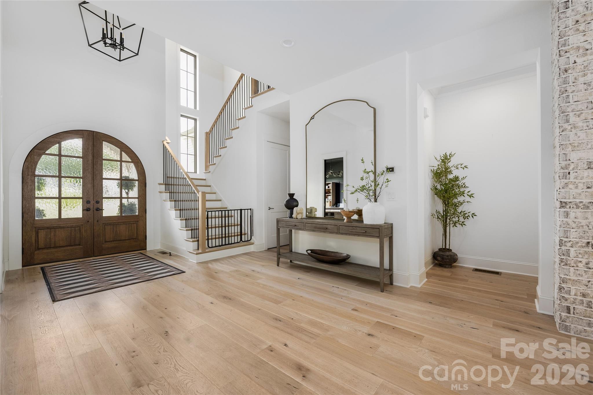 10201 Laurier Lane — Huntersville