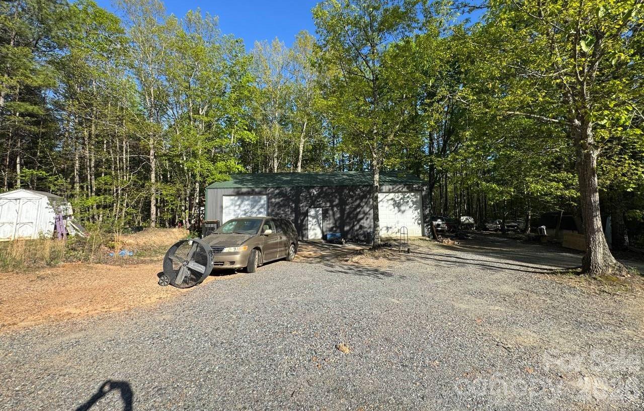 135 Benton Road — Kings Mountain