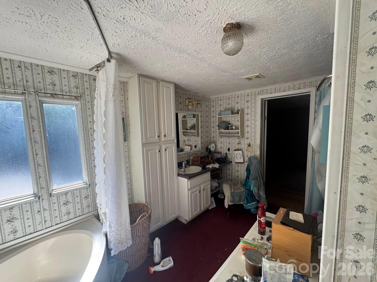 135 Benton Road — Kings Mountain