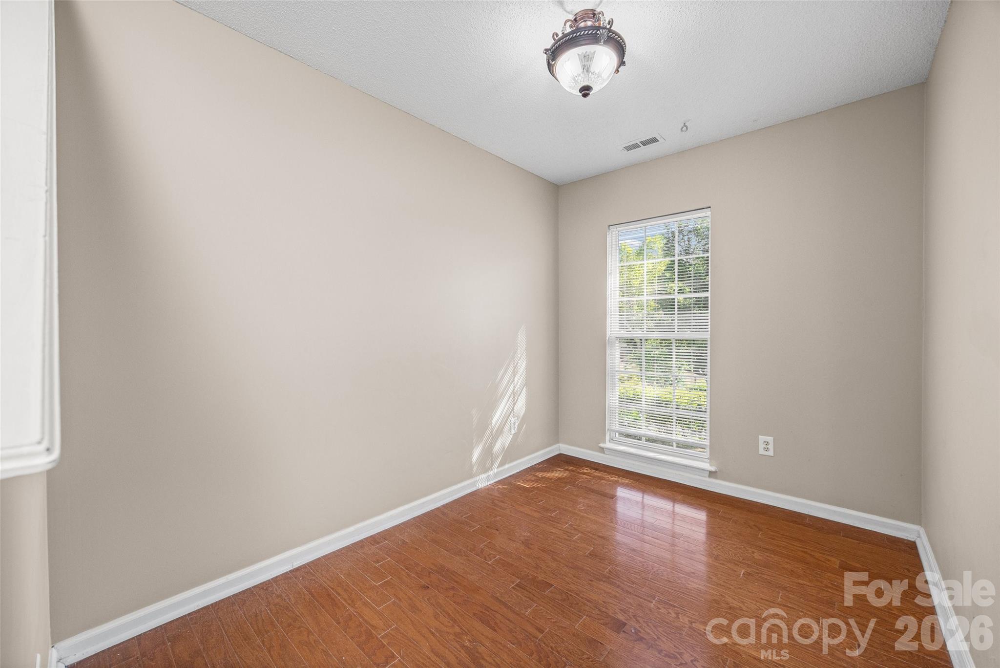 10425 Quiet Bay Court — Charlotte