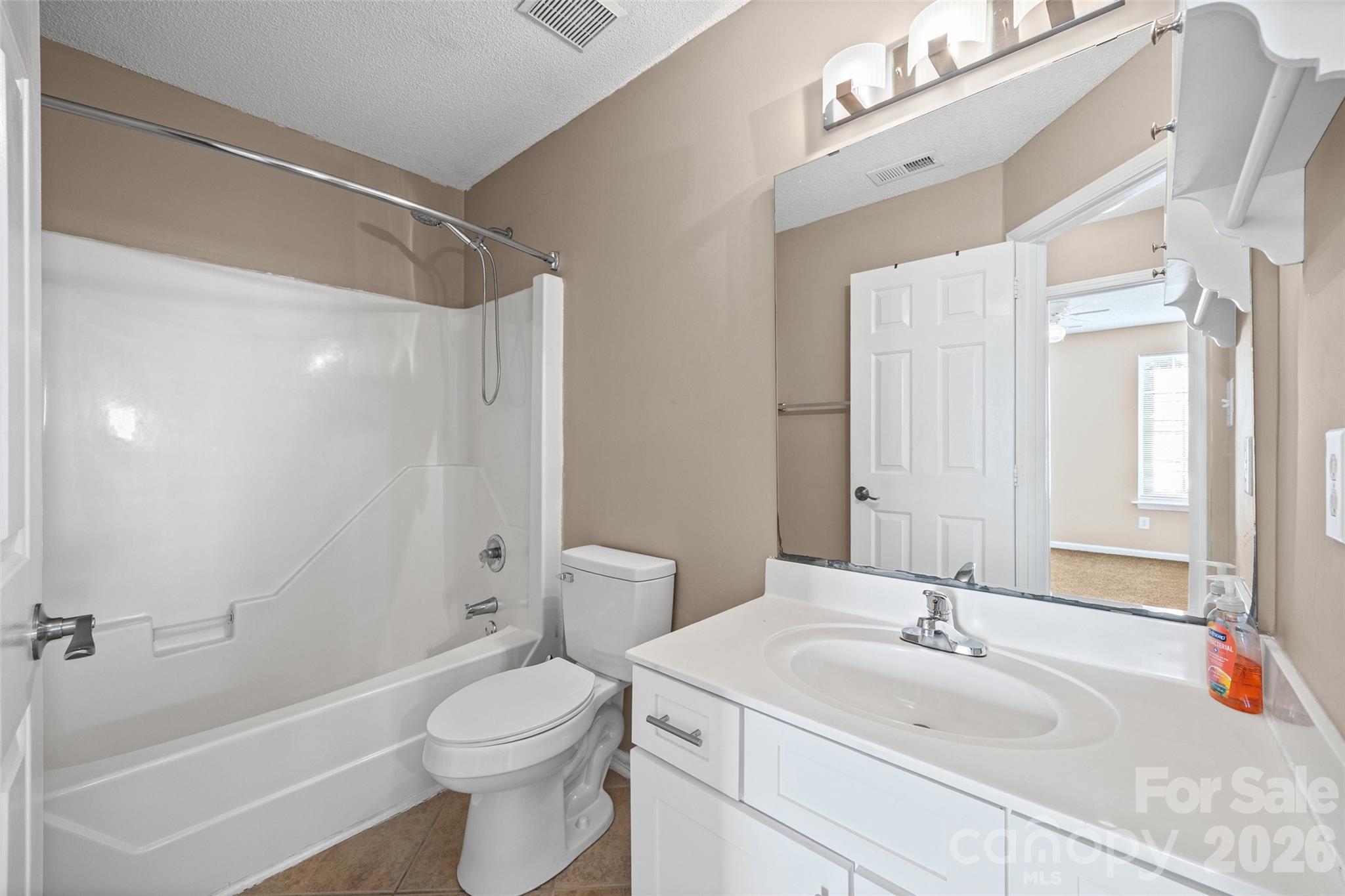10425 Quiet Bay Court — Charlotte