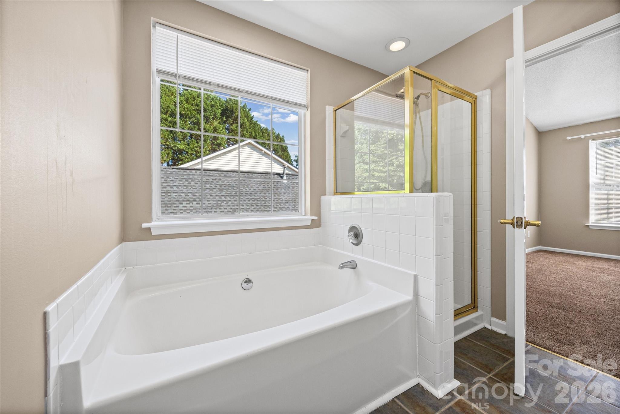 10425 Quiet Bay Court — Charlotte