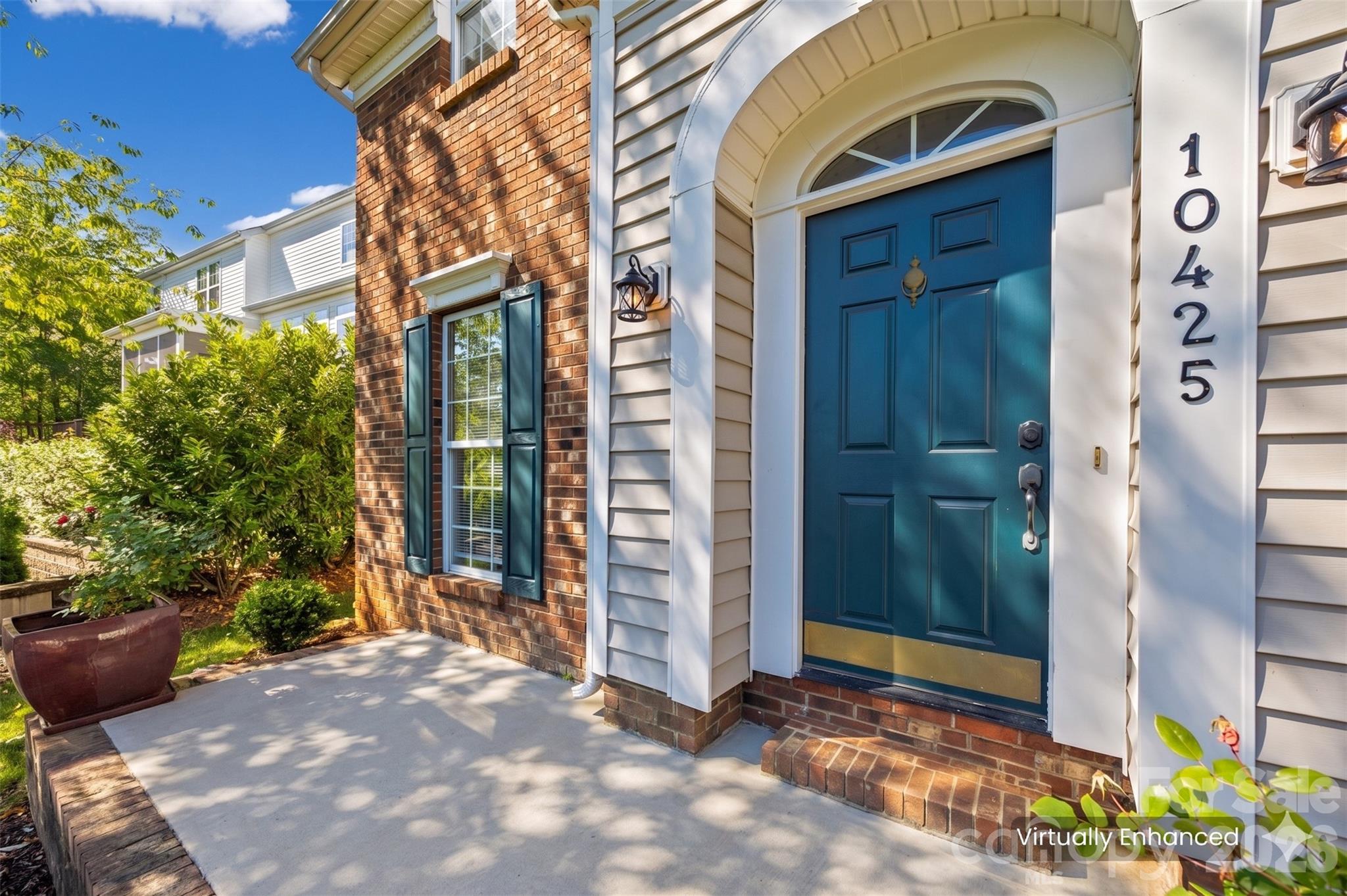 10425 Quiet Bay Court — Charlotte