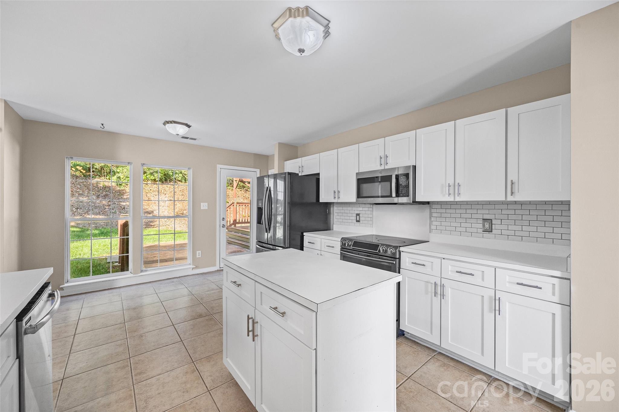 10425 Quiet Bay Court — Charlotte