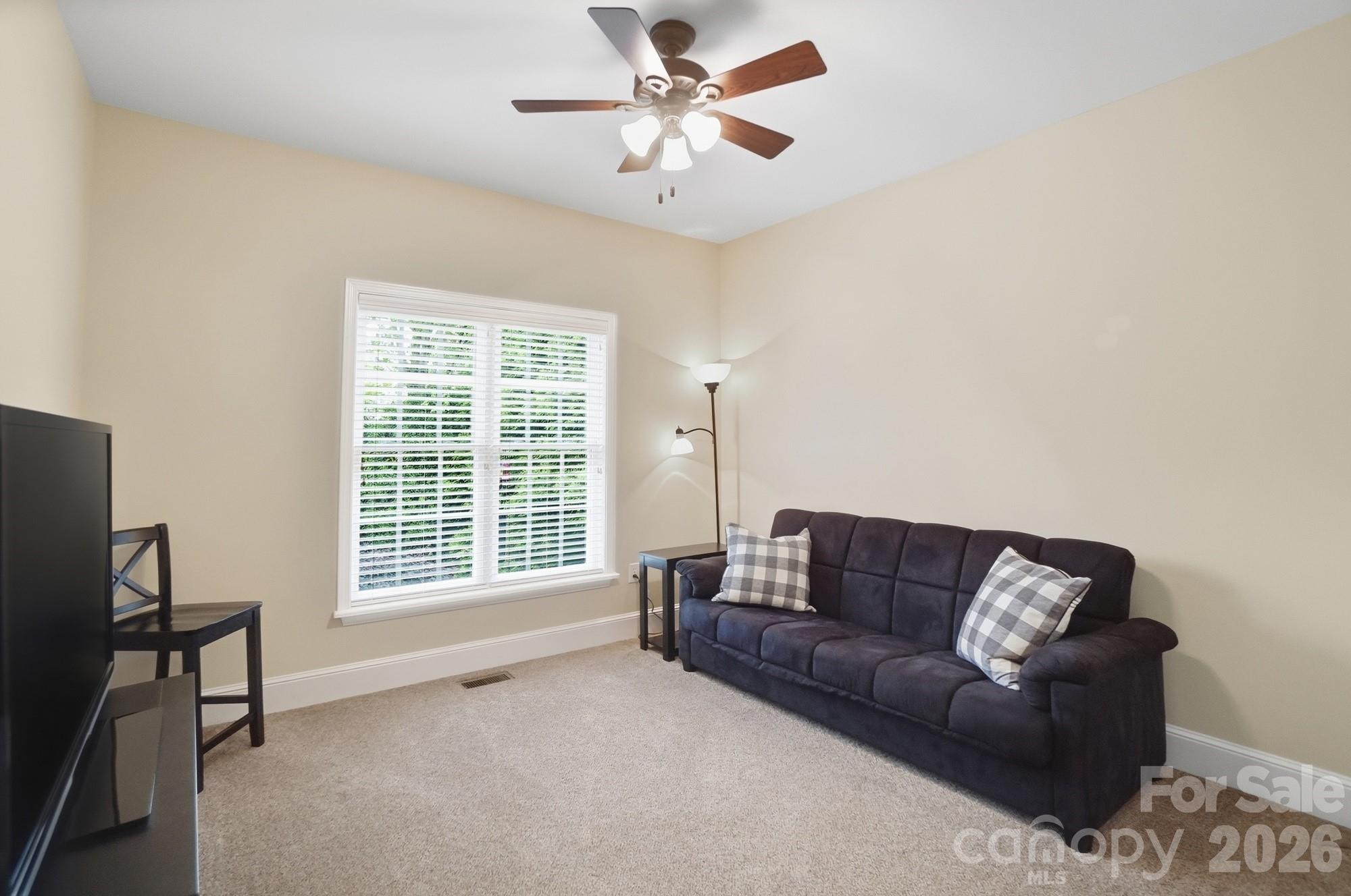 8000 Tottenham Drive — Harrisburg