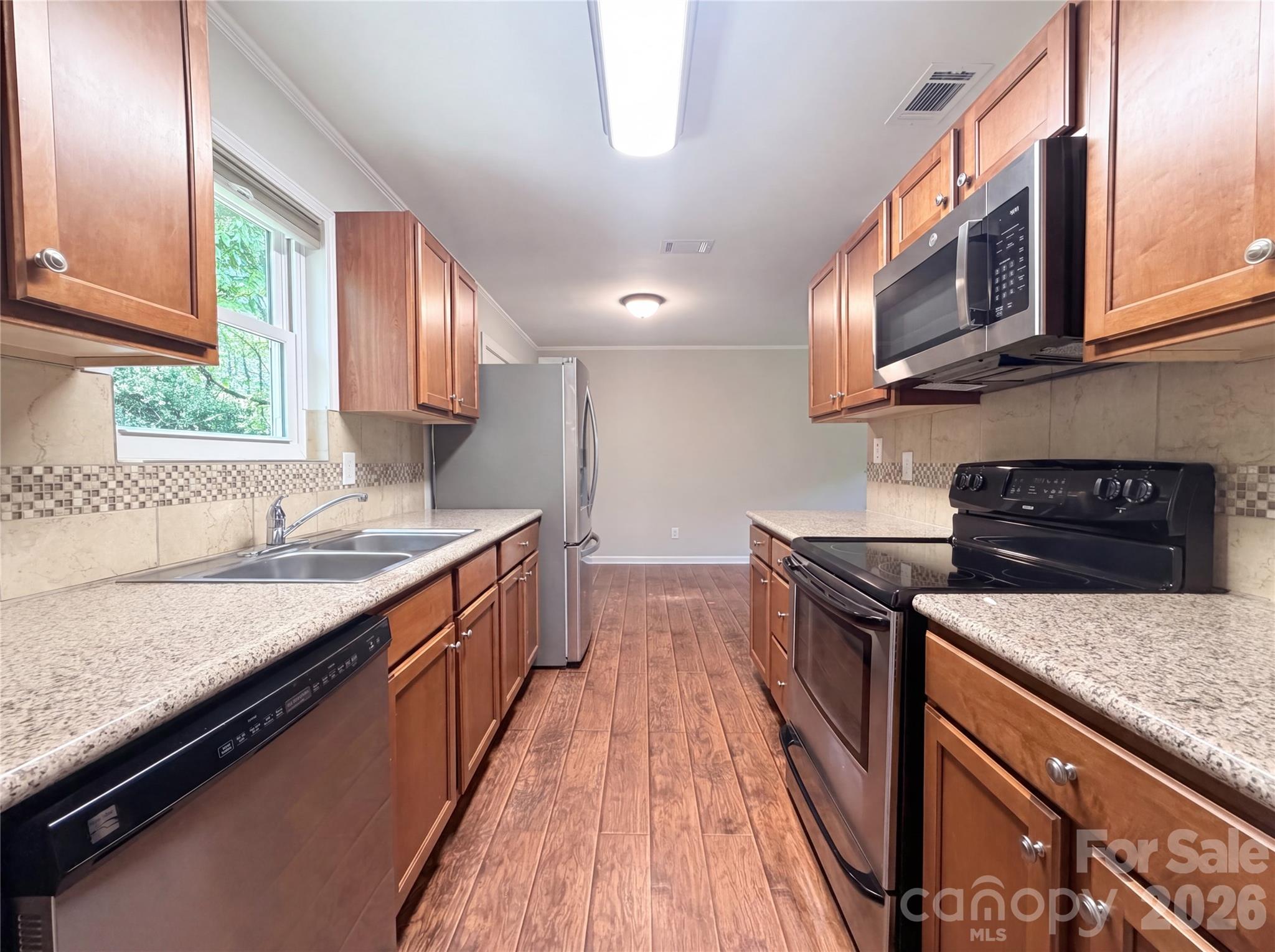 186 Jasmine Circle — Troutman