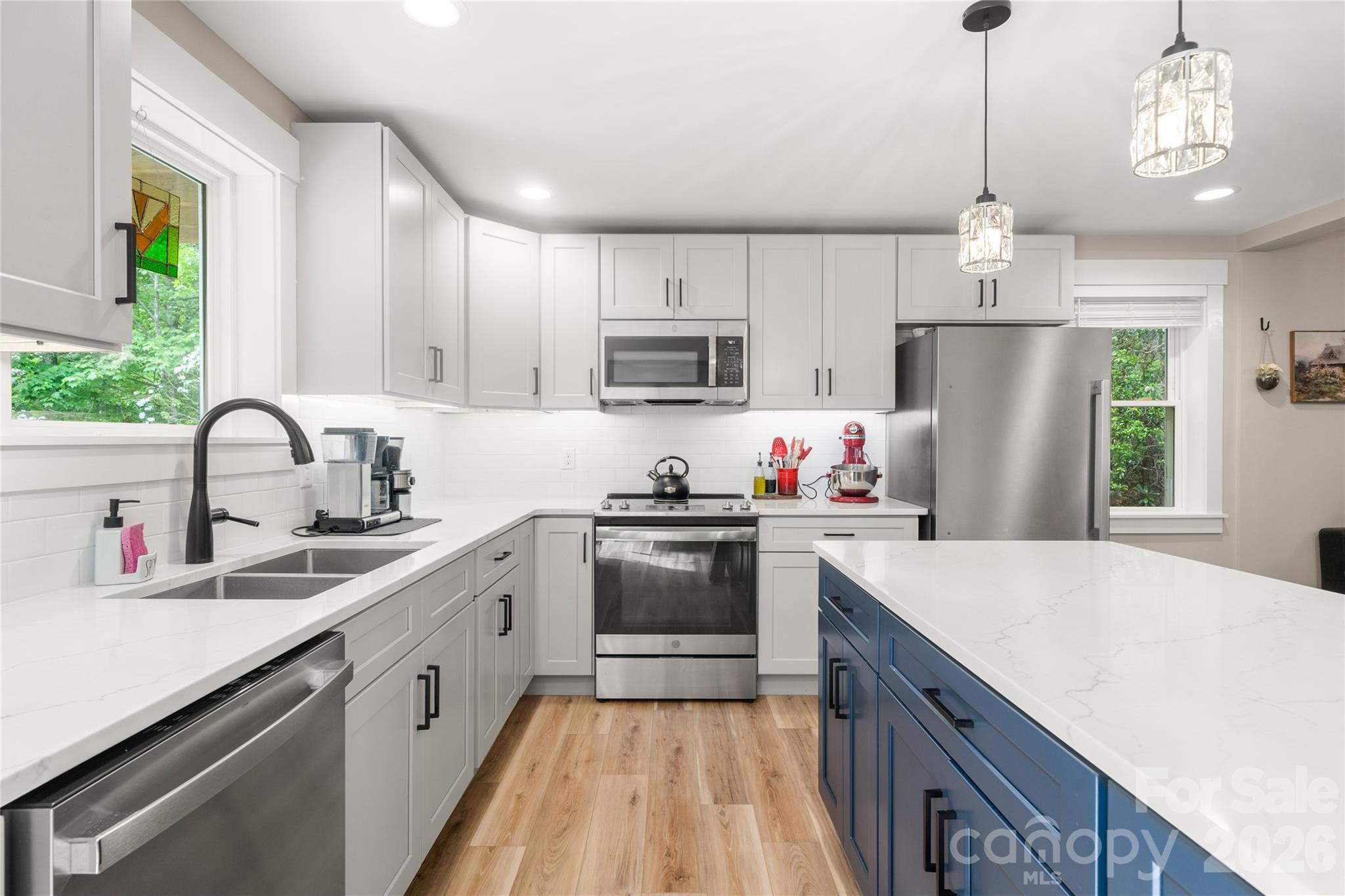 14 Locust Street — Black Mountain