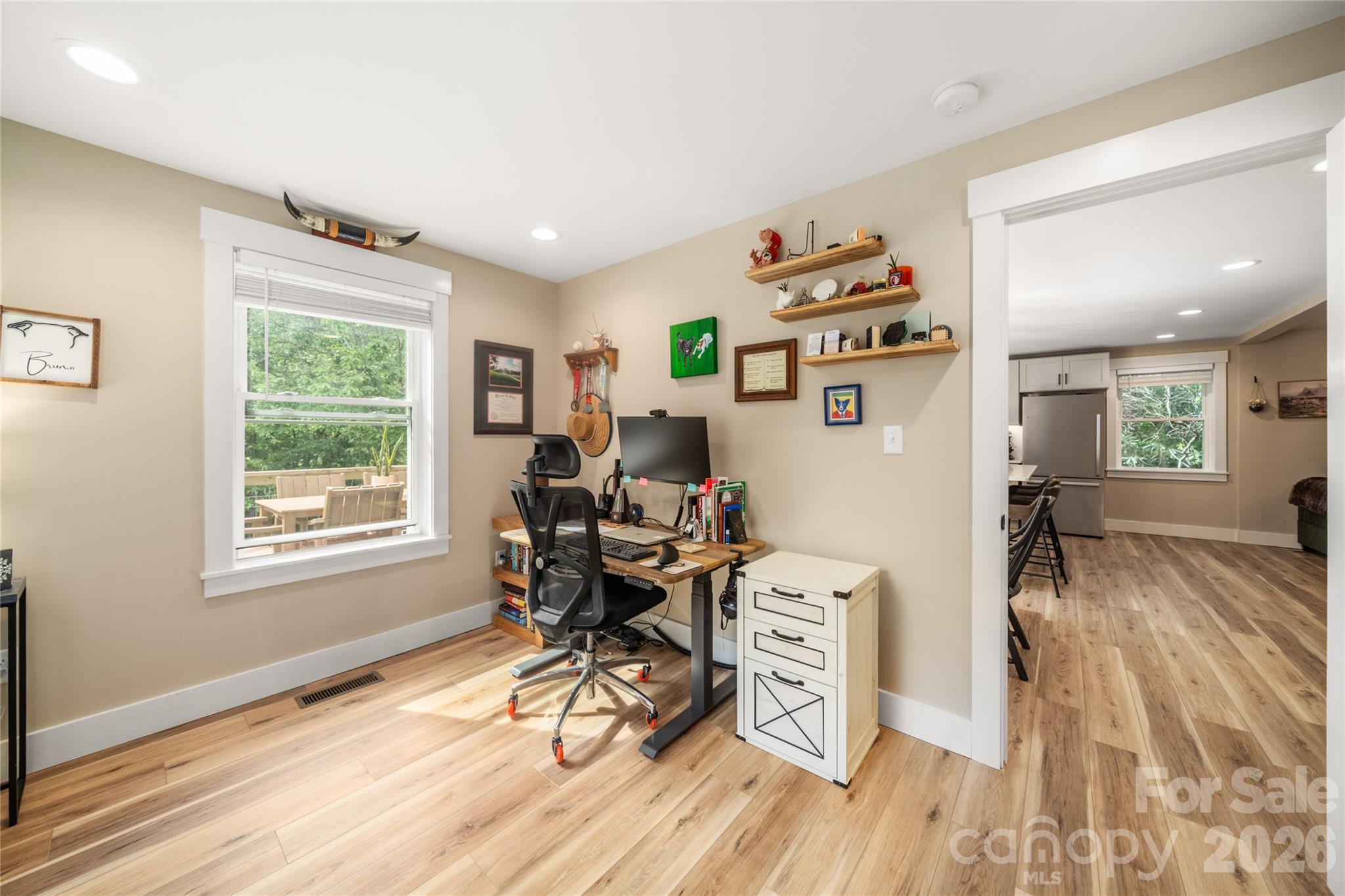 14 Locust Street — Black Mountain