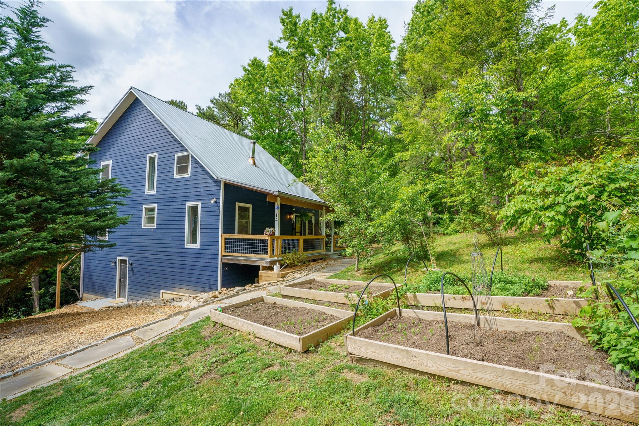 14 Locust Street — Black Mountain