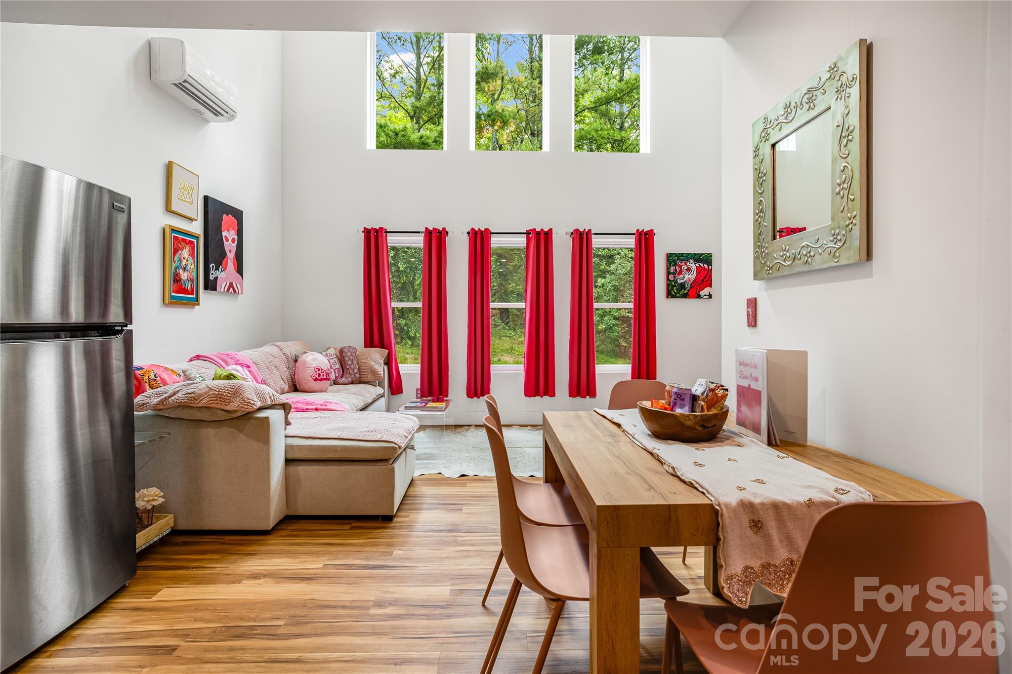 14 Locust Street — Black Mountain