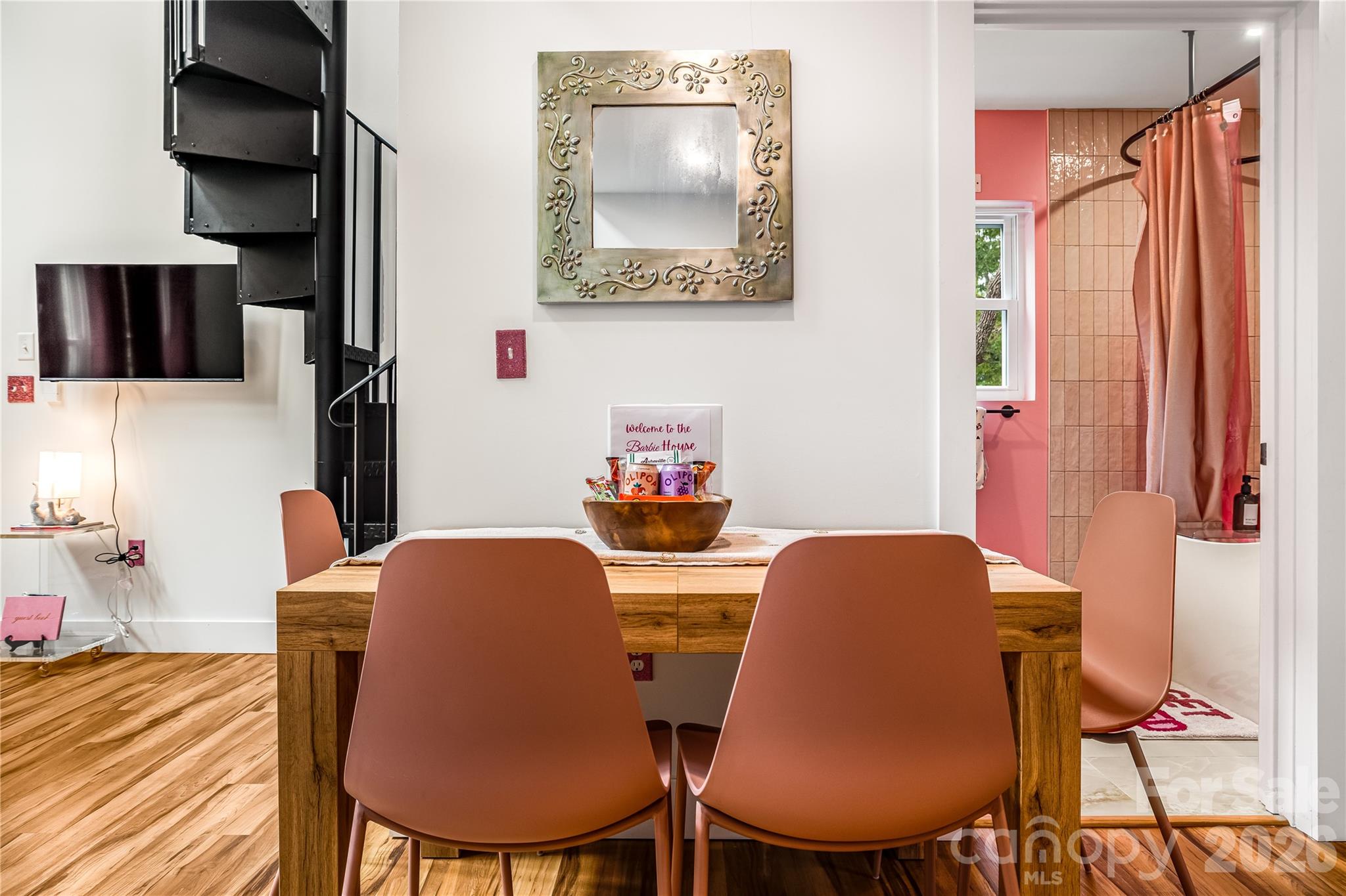 14 Locust Street — Black Mountain