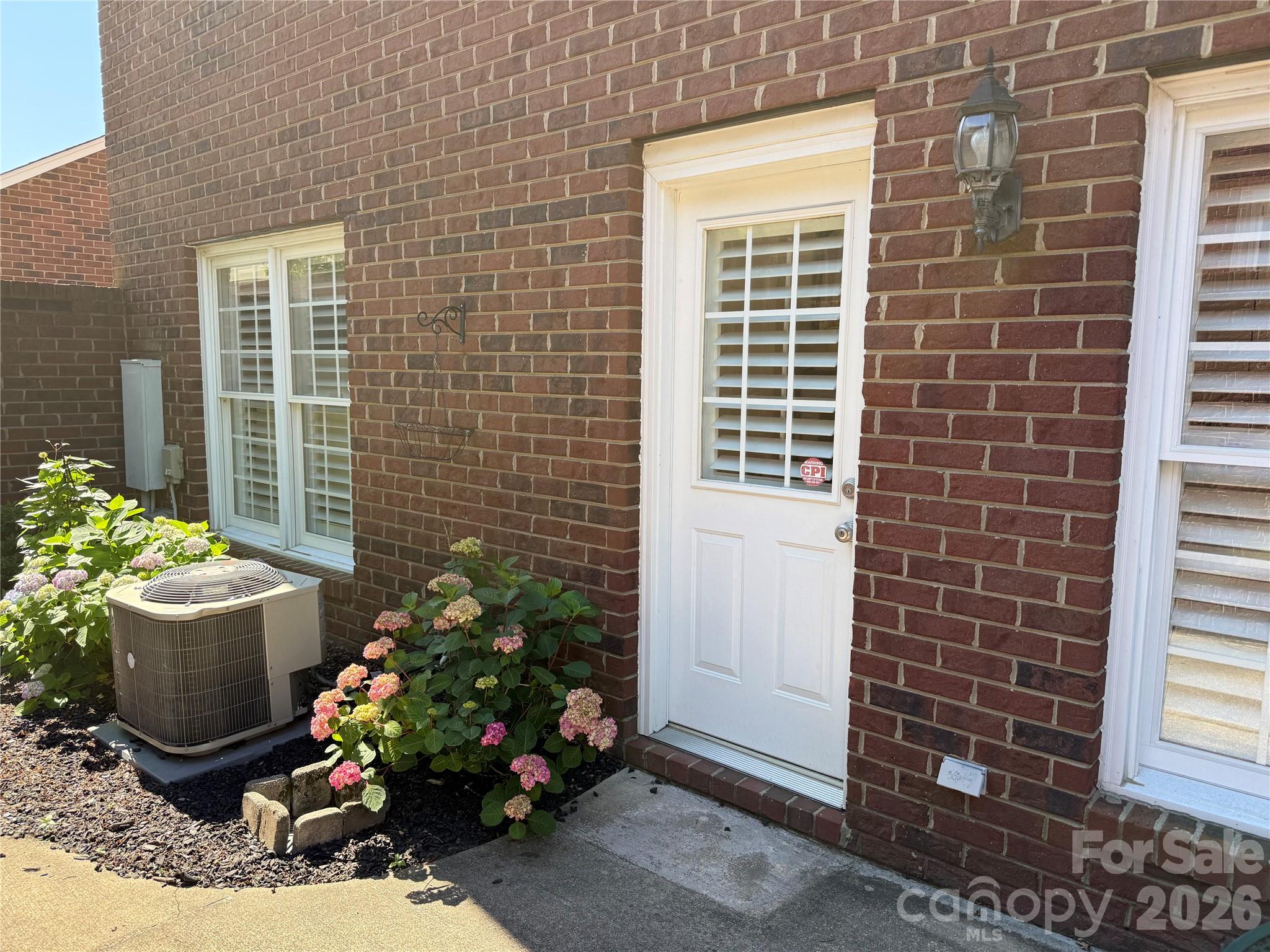 90 Huie Street NW — Concord