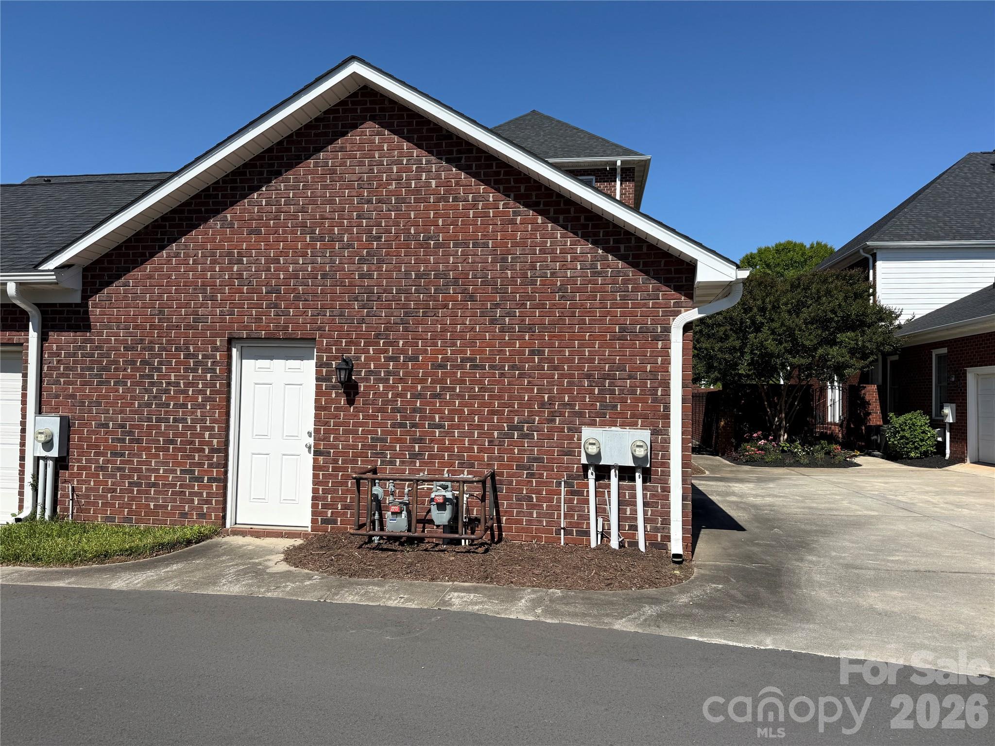 90 Huie Street NW — Concord