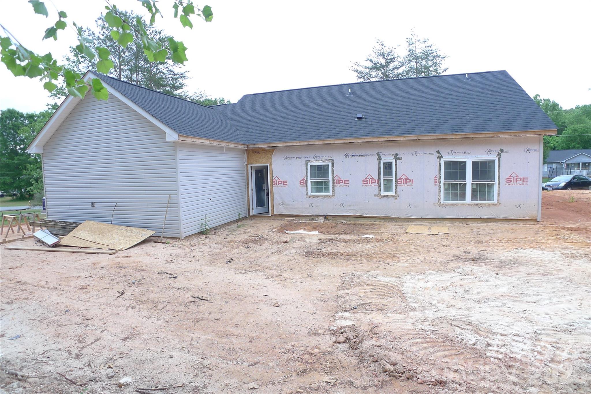 185 Creekside Drive — Mocksville