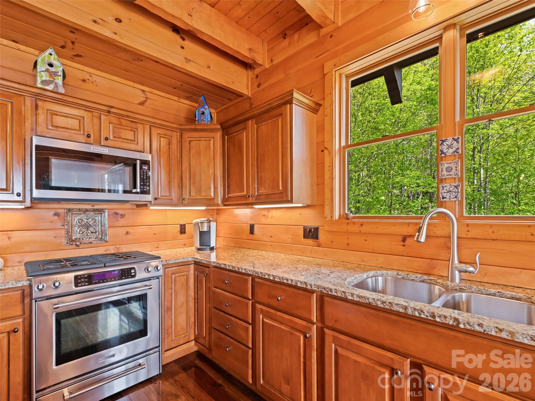 128 Serendipity Trail — Maggie Valley