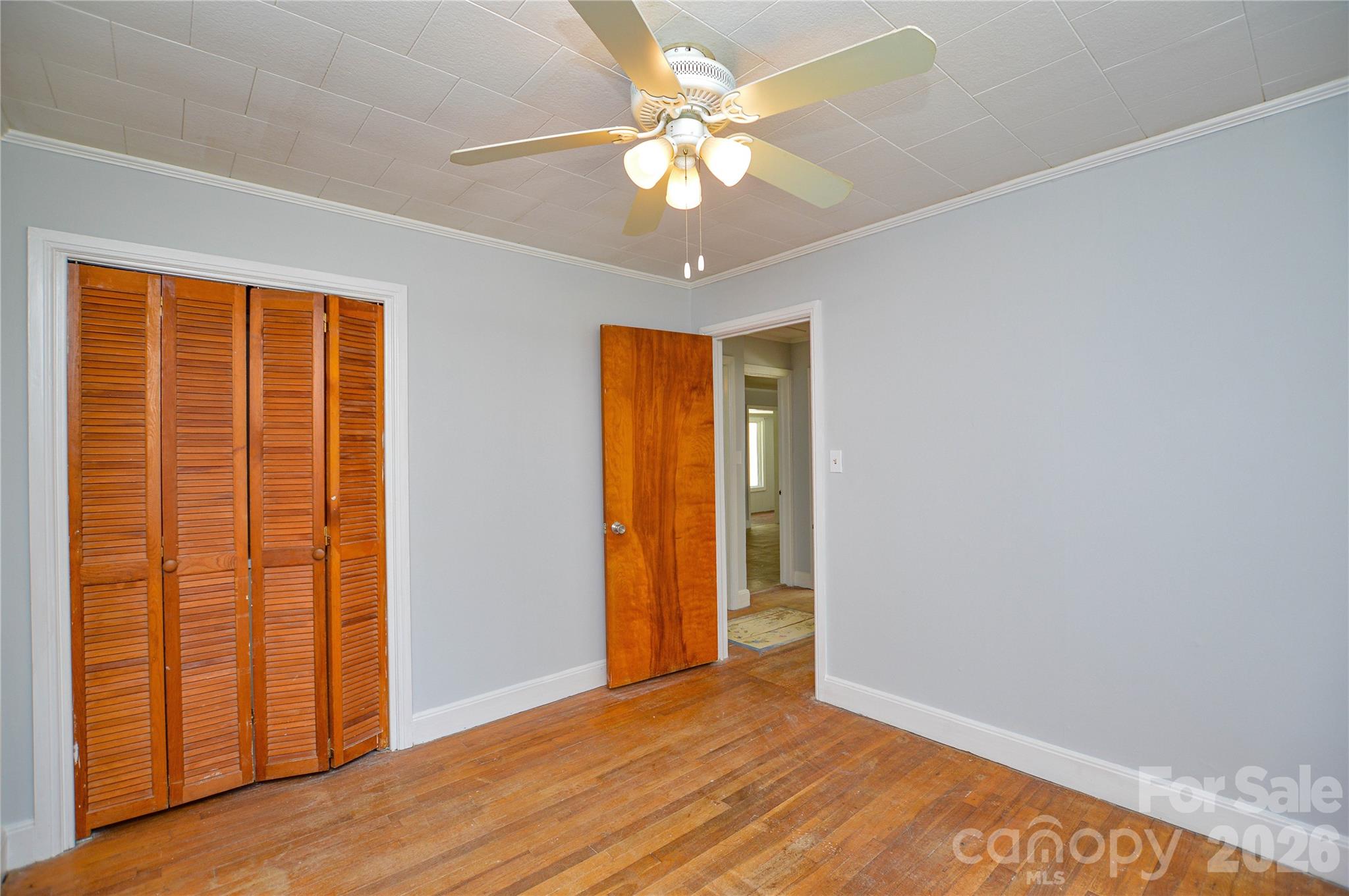 605 Gillsbrook Road — Lancaster