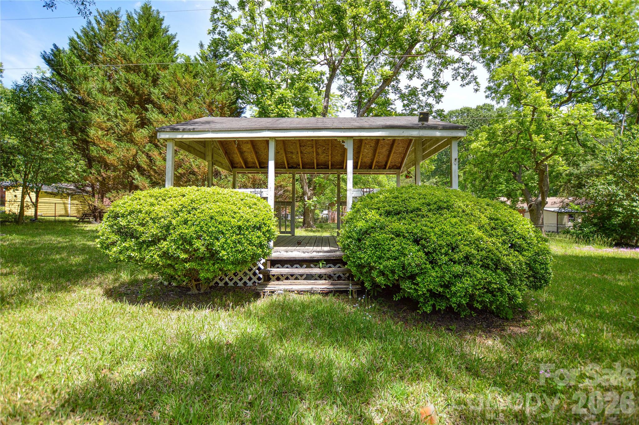 605 Gillsbrook Road — Lancaster