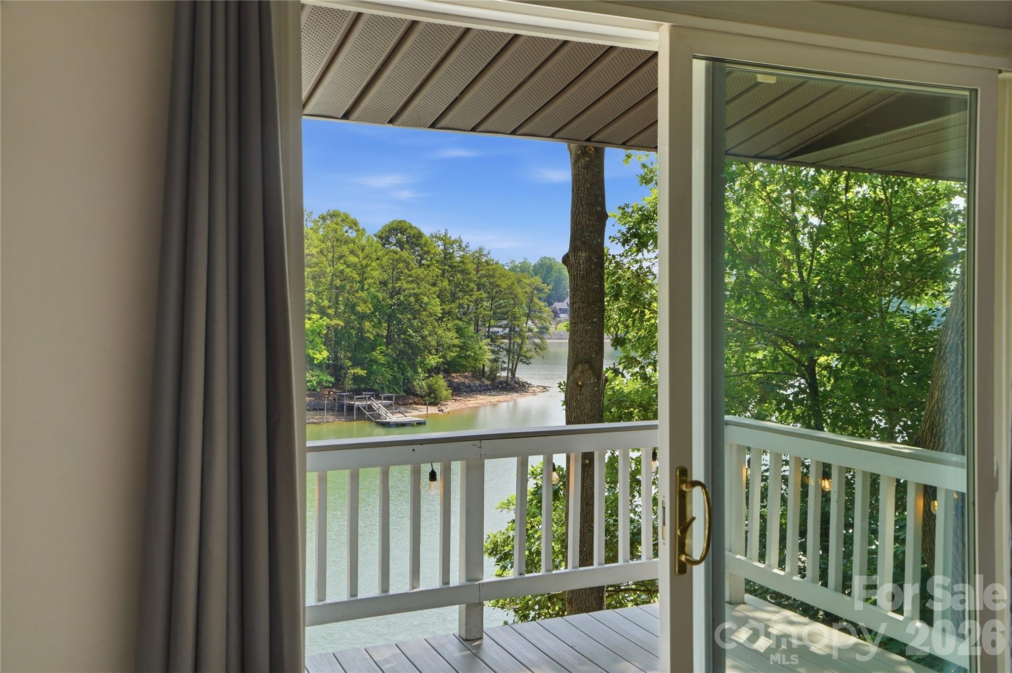 1113 Palmyra Drive — Tega Cay