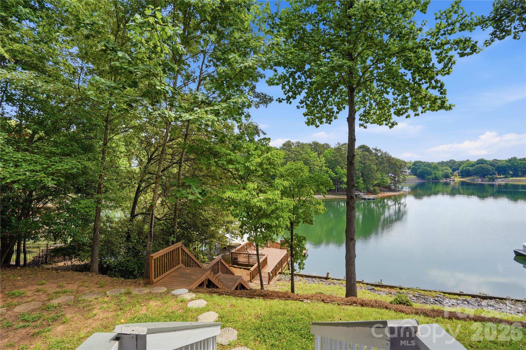1113 Palmyra Drive — Tega Cay