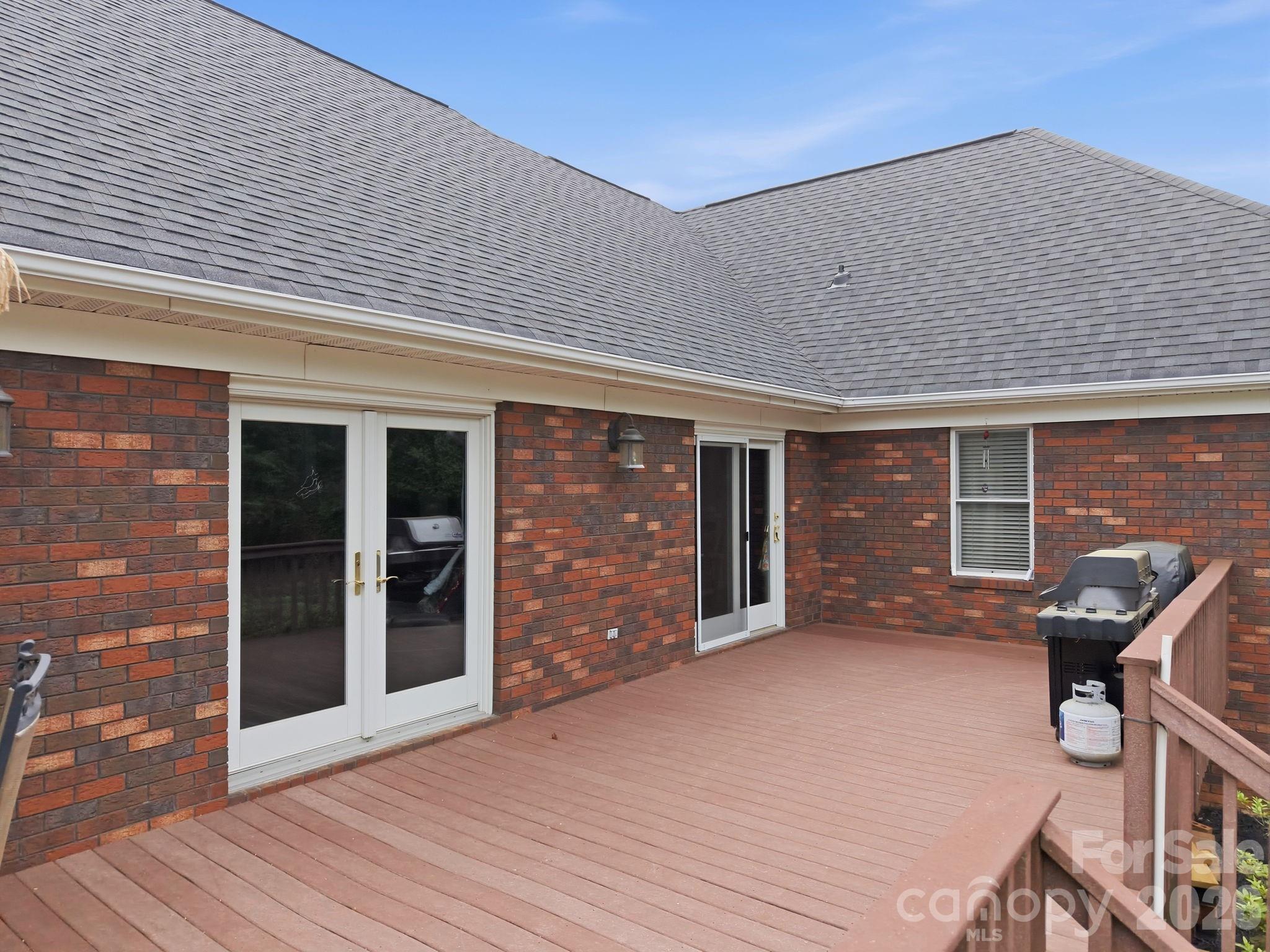127 Fisher Farm Court — China Grove
