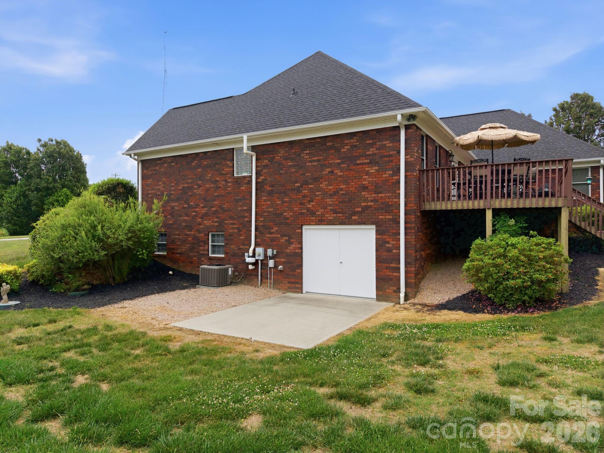 127 Fisher Farm Court — China Grove
