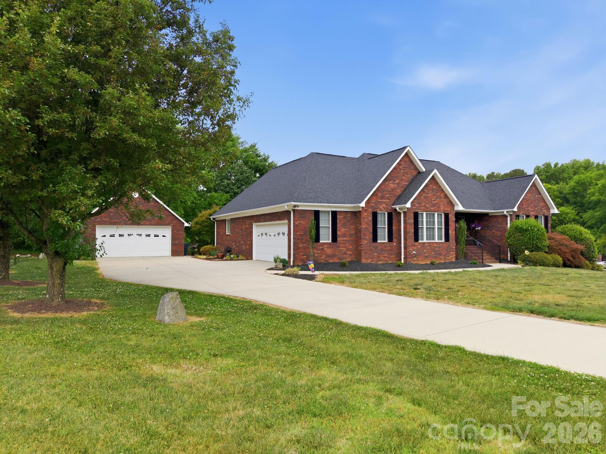 127 Fisher Farm Court — China Grove