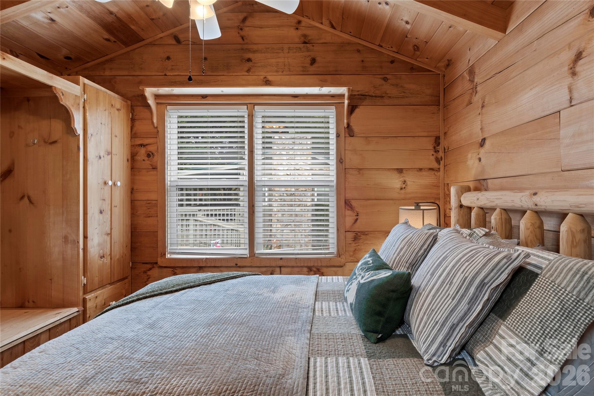 489 Buttons Lane #11 — Sparta