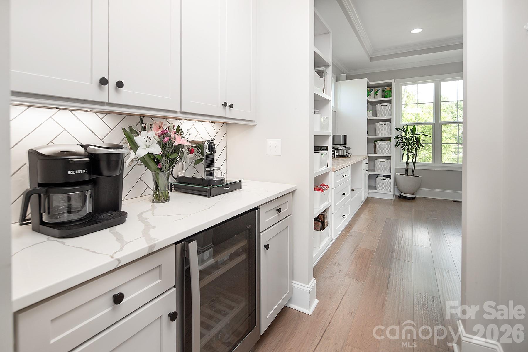 2054 Belle Grove Drive — Marvin
