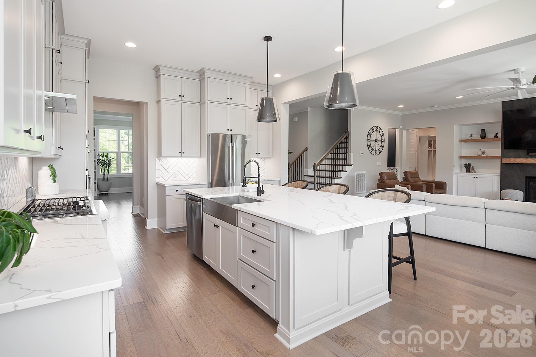 2054 Belle Grove Drive — Marvin