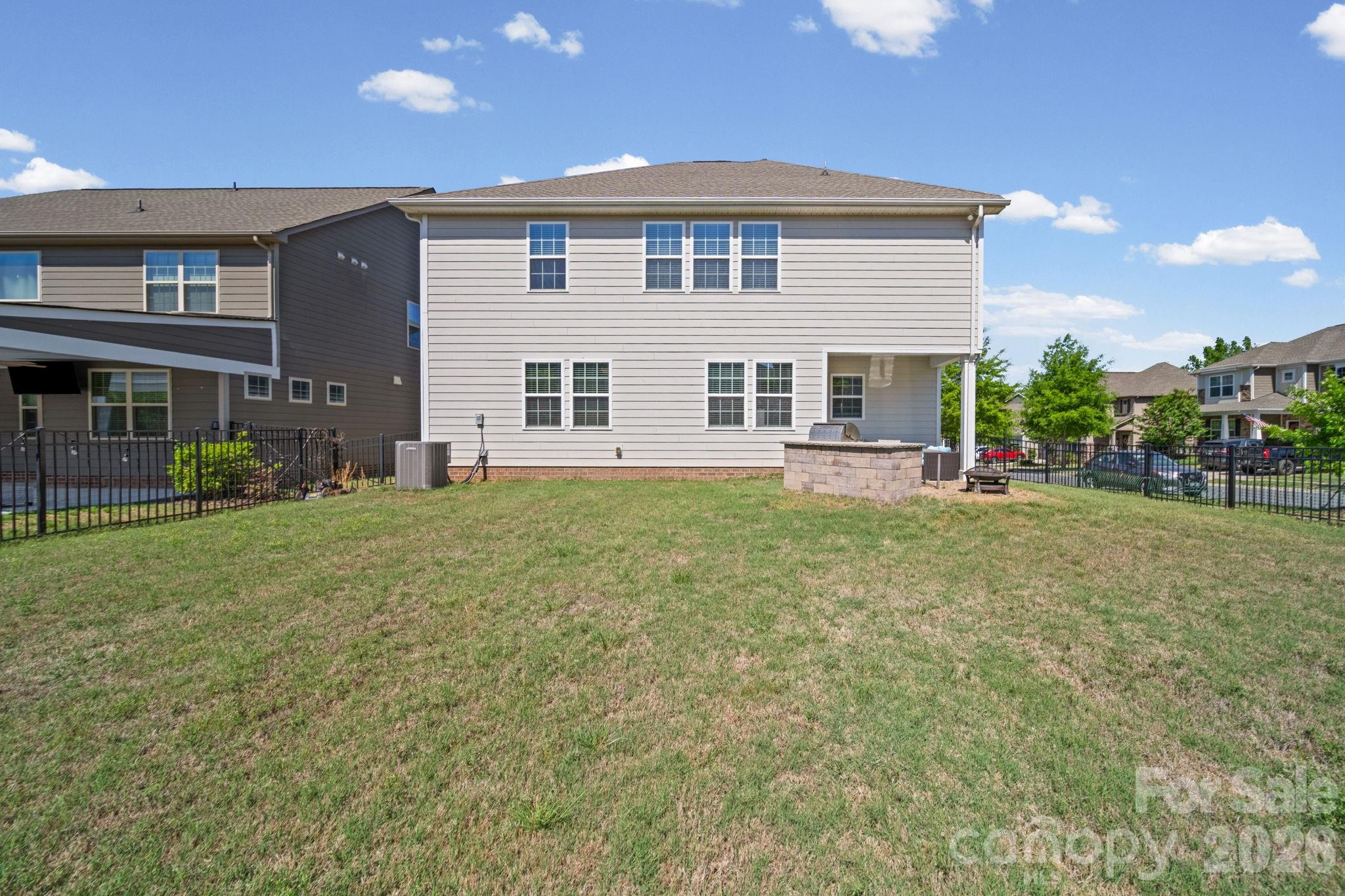 7066 Hamilton Mill Drive — Waxhaw