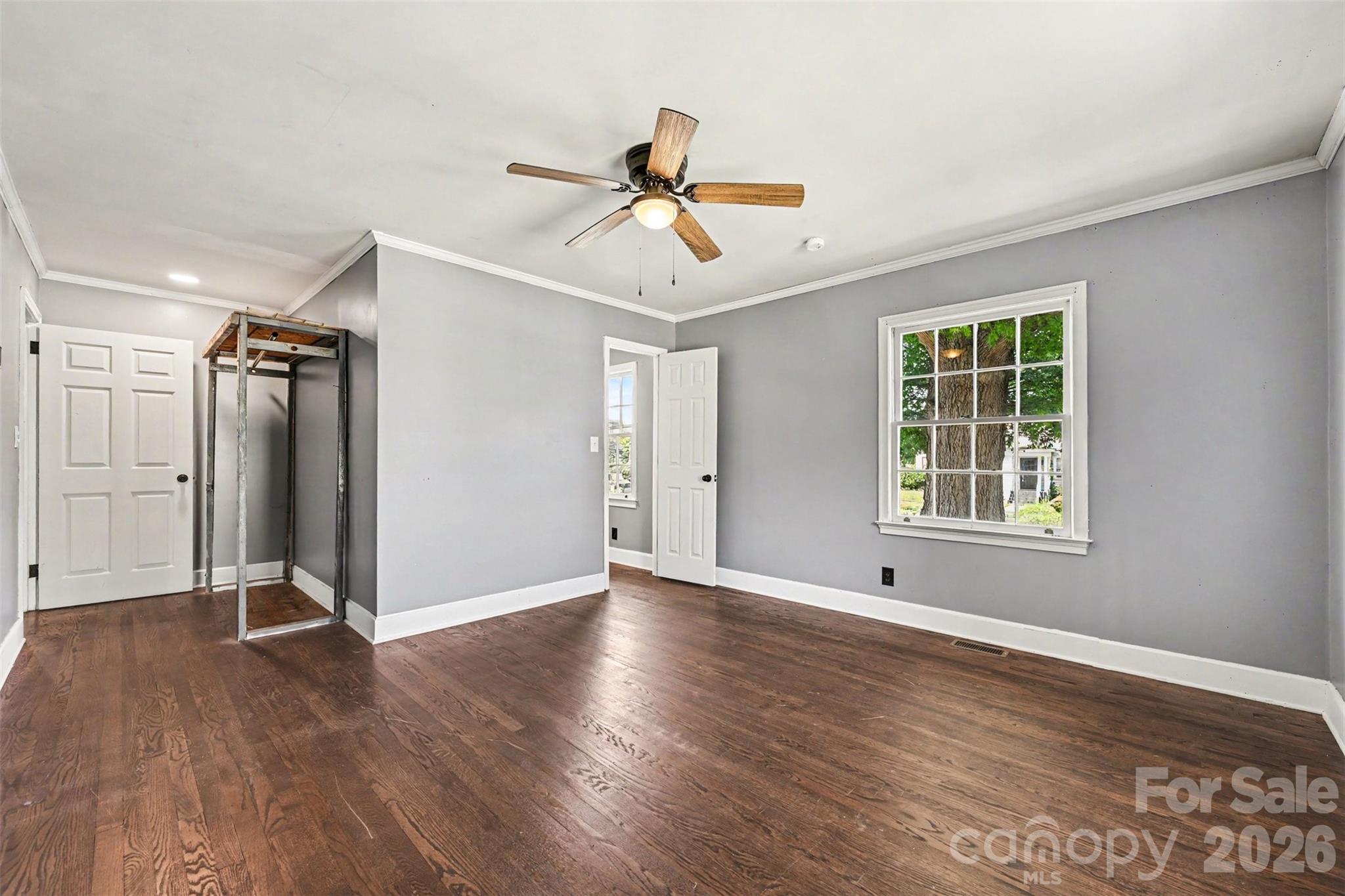 303 N White Street — Lancaster