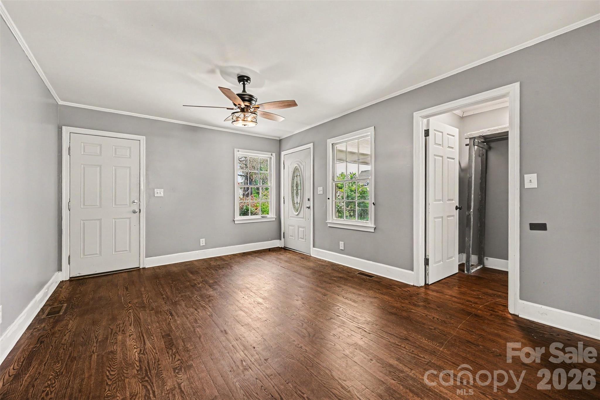 303 N White Street — Lancaster