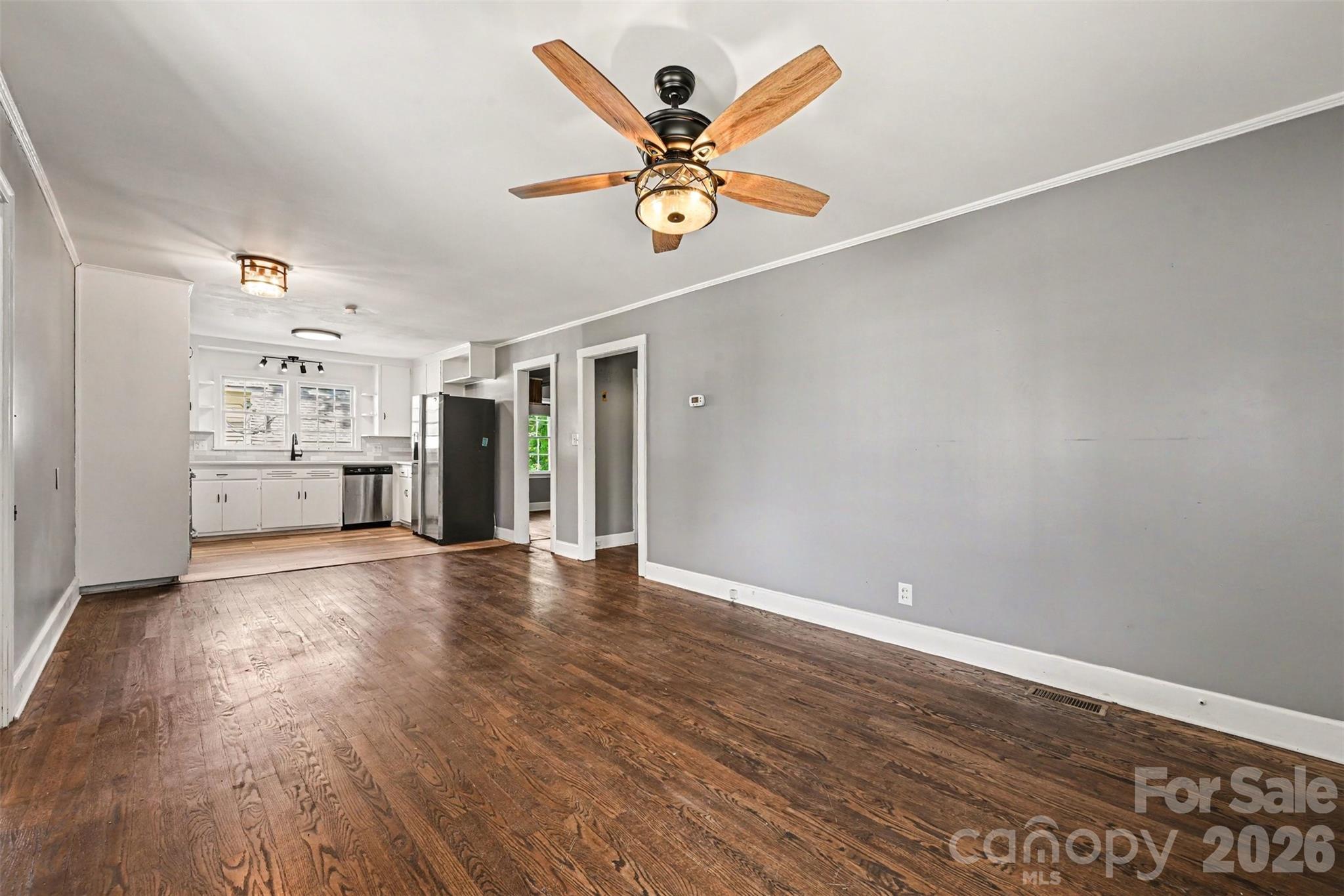 303 N White Street — Lancaster