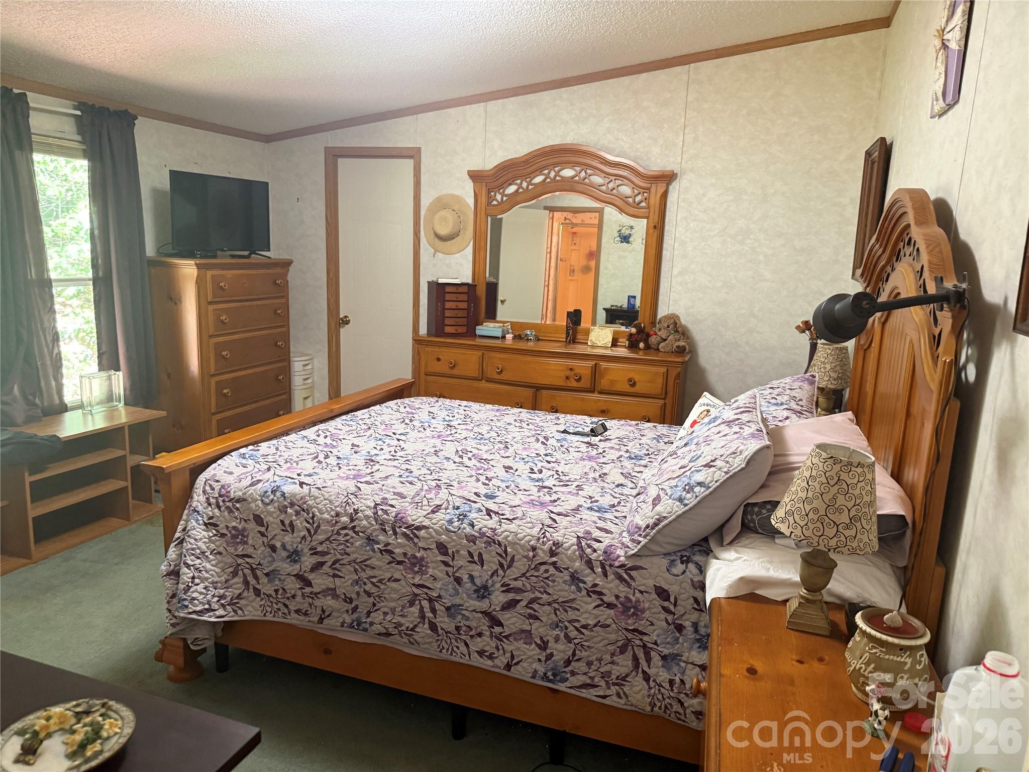 39 Lisa Court #11 — Otto