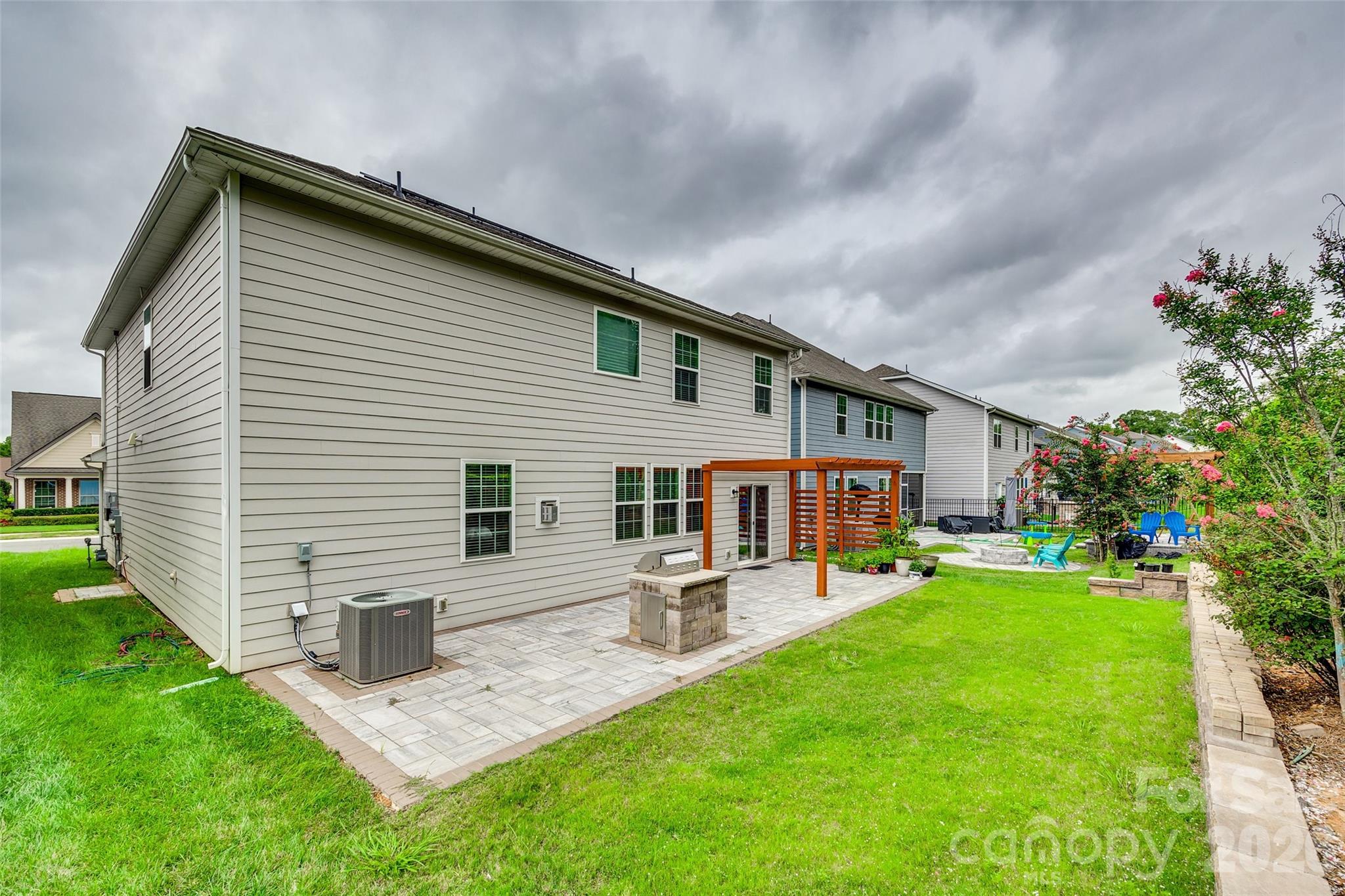 910 Ashton Oak Court — Fort Mill